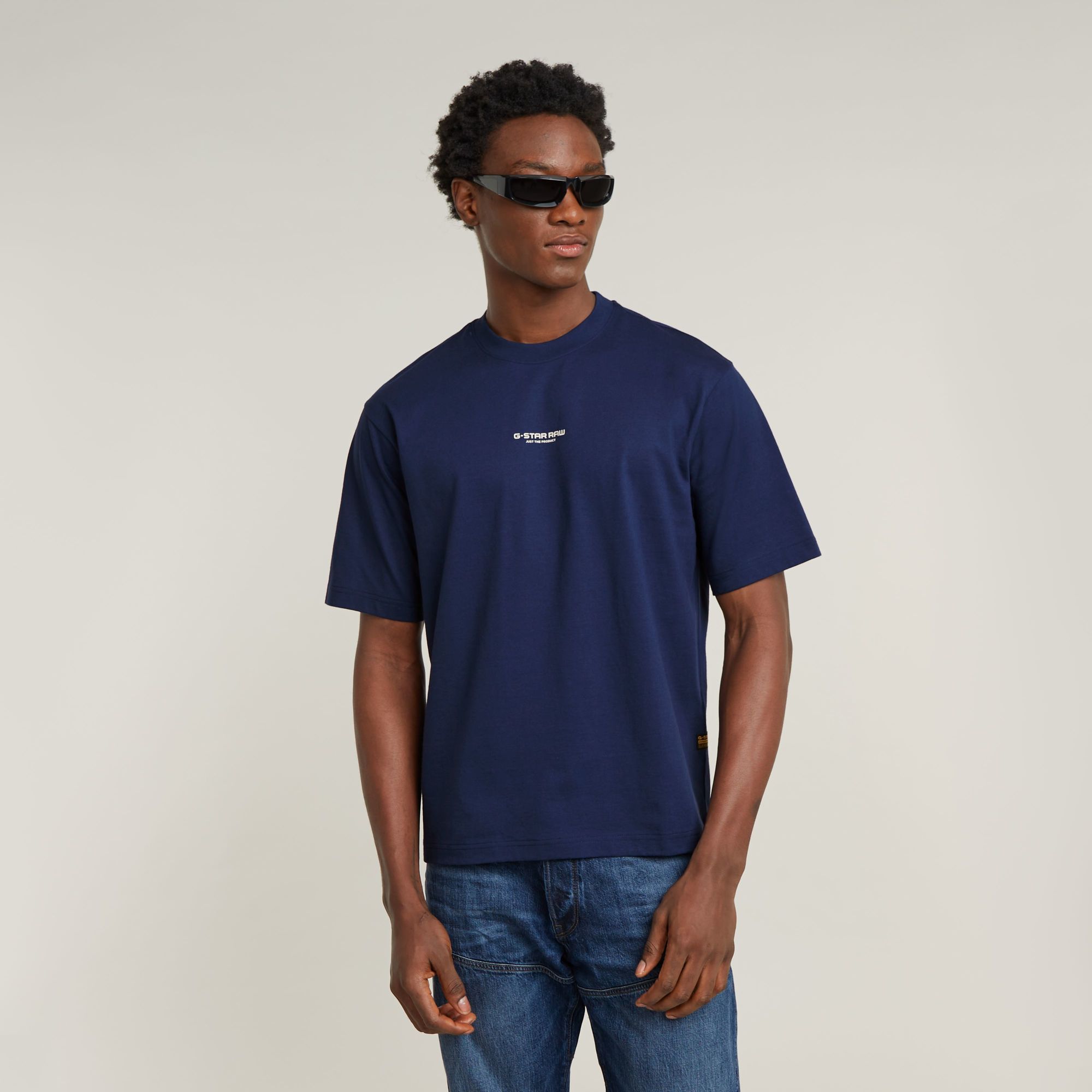 

Center Chest Boxy T-Shirt - Dark blue - Men