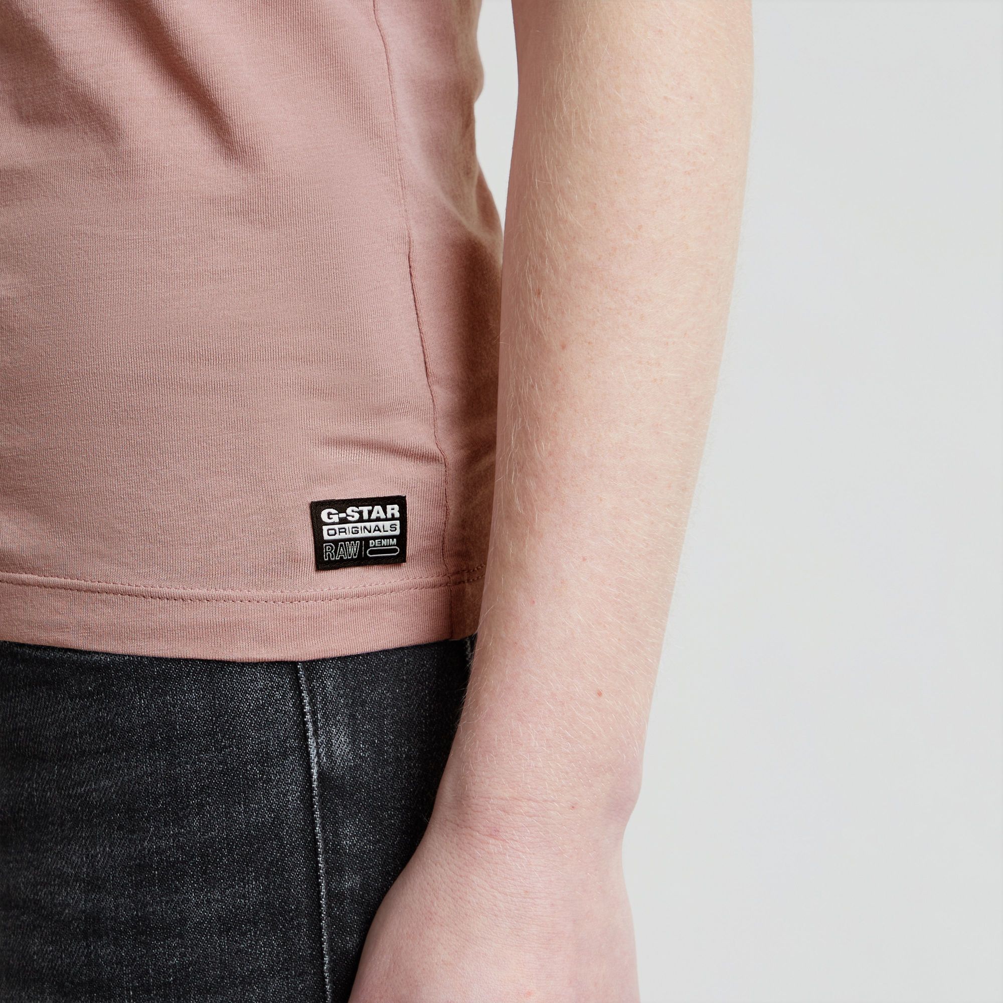 G-Star RAW Eyben Slim V-Neck Top 2.0 Roze Dames
