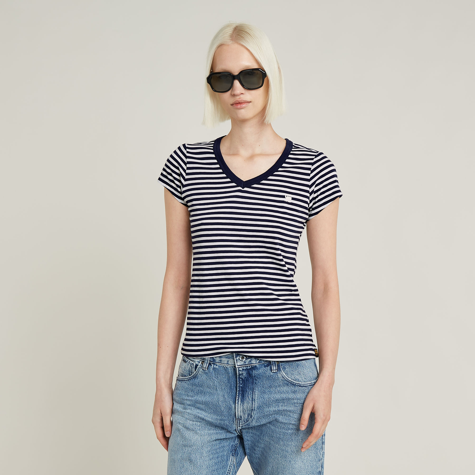 

Eyben Stripe Slim V-Neck Top - Multi color - Women