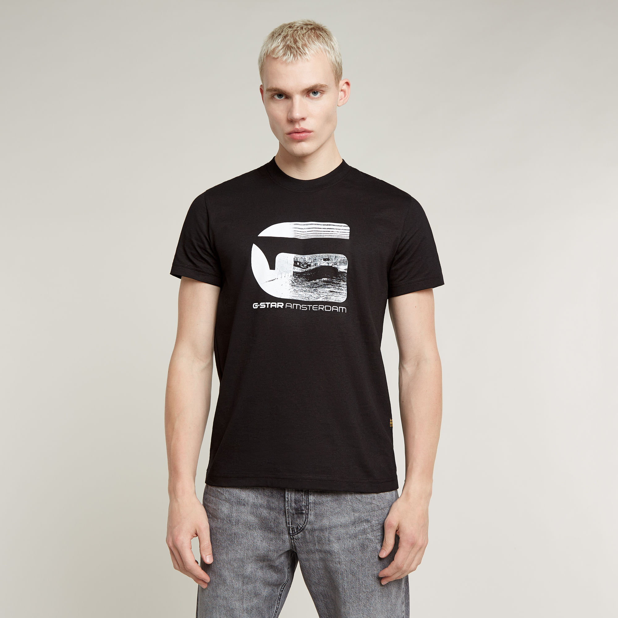 

Amsterdam T-Shirt - Black - Men