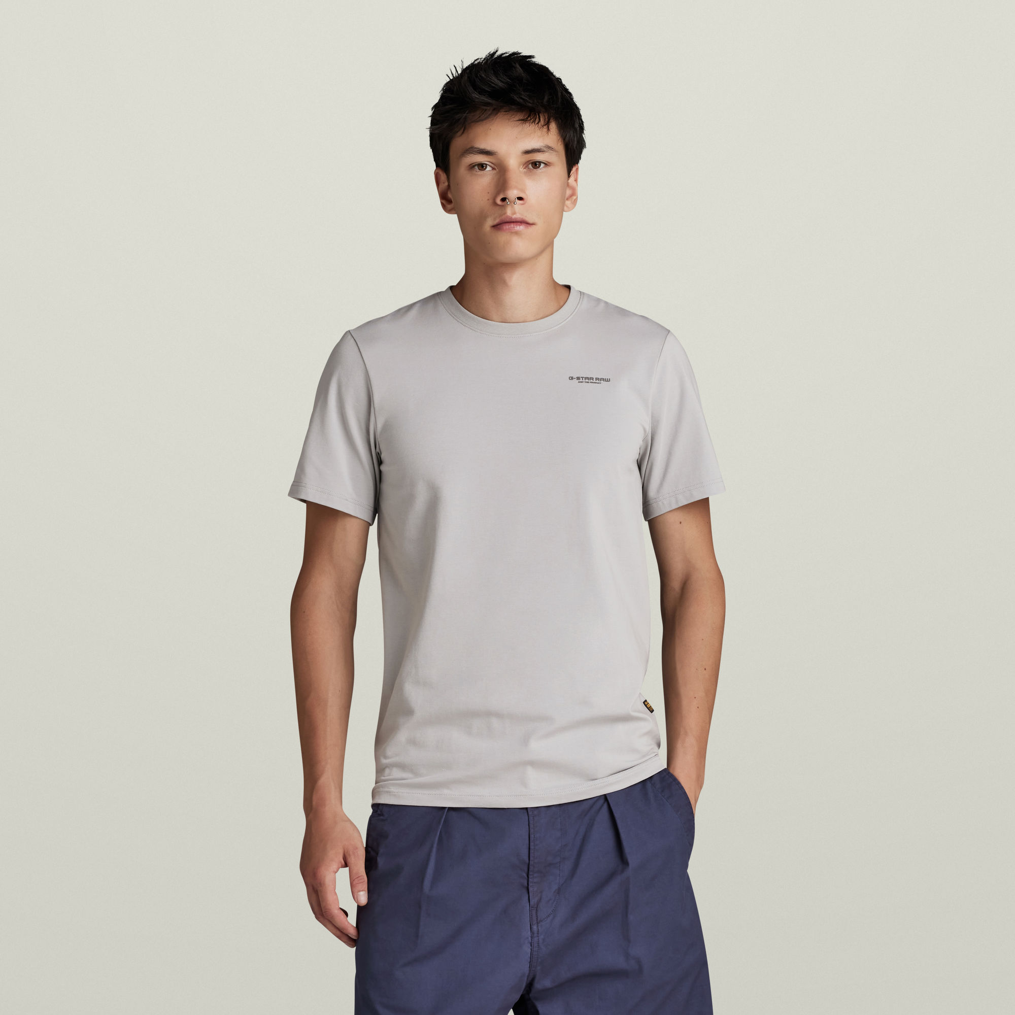 

Slim Base T-Shirt - Grey - Men