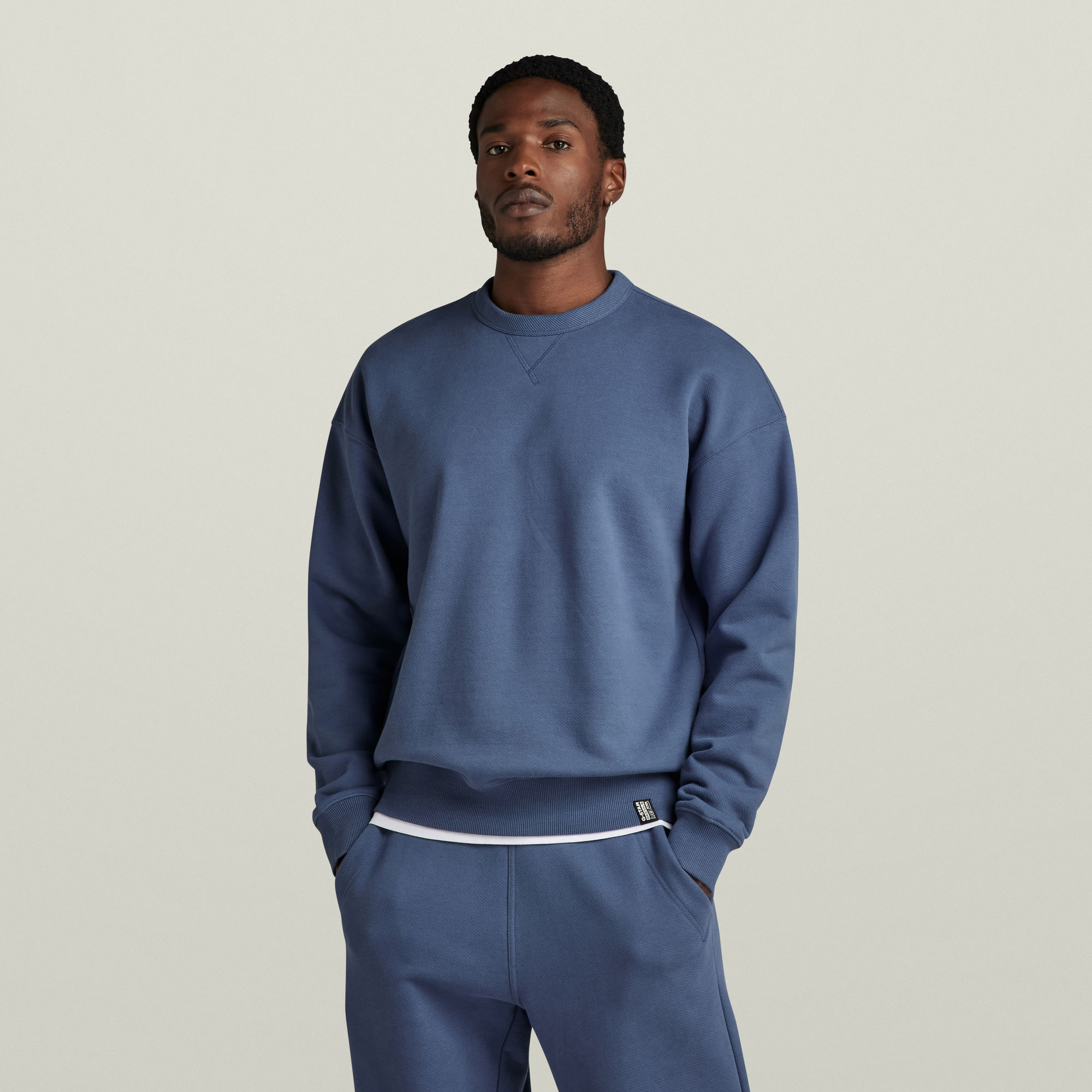 

Essential Unisex Loose Sweater - Medium blue - Men