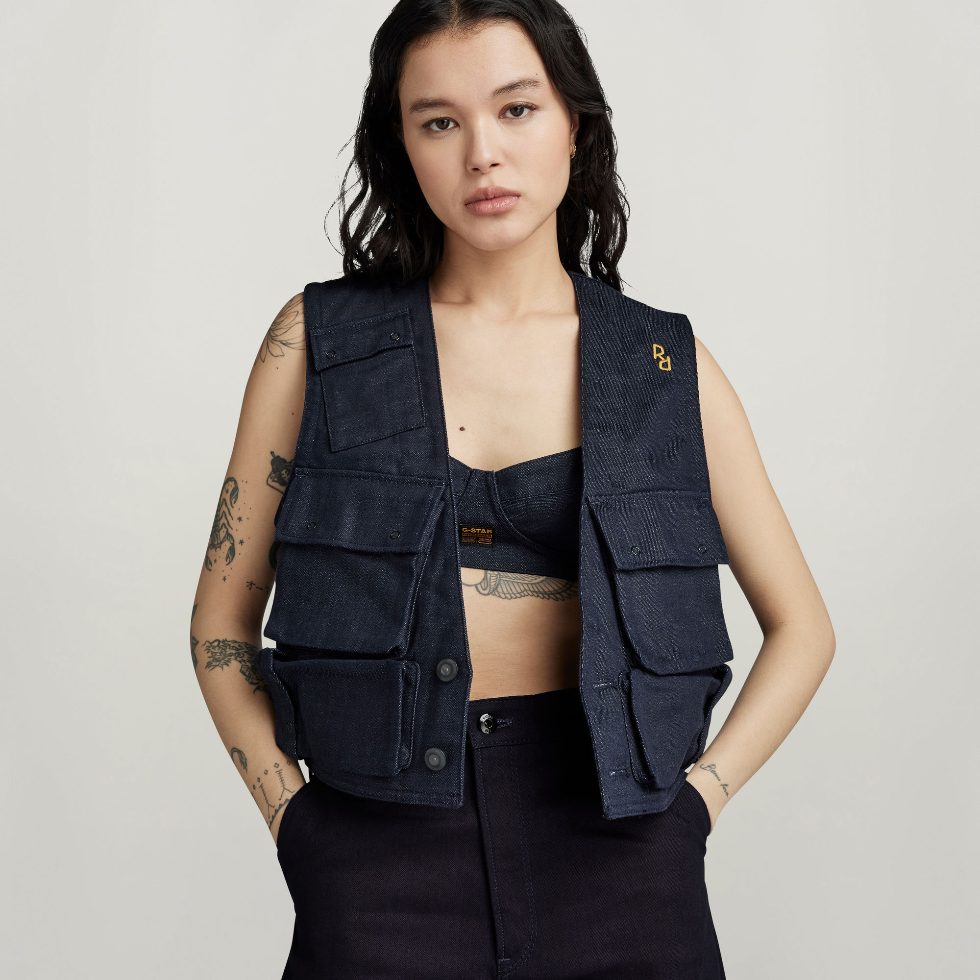 

GSRR Multi Pocket Vest - Dark blue - Women