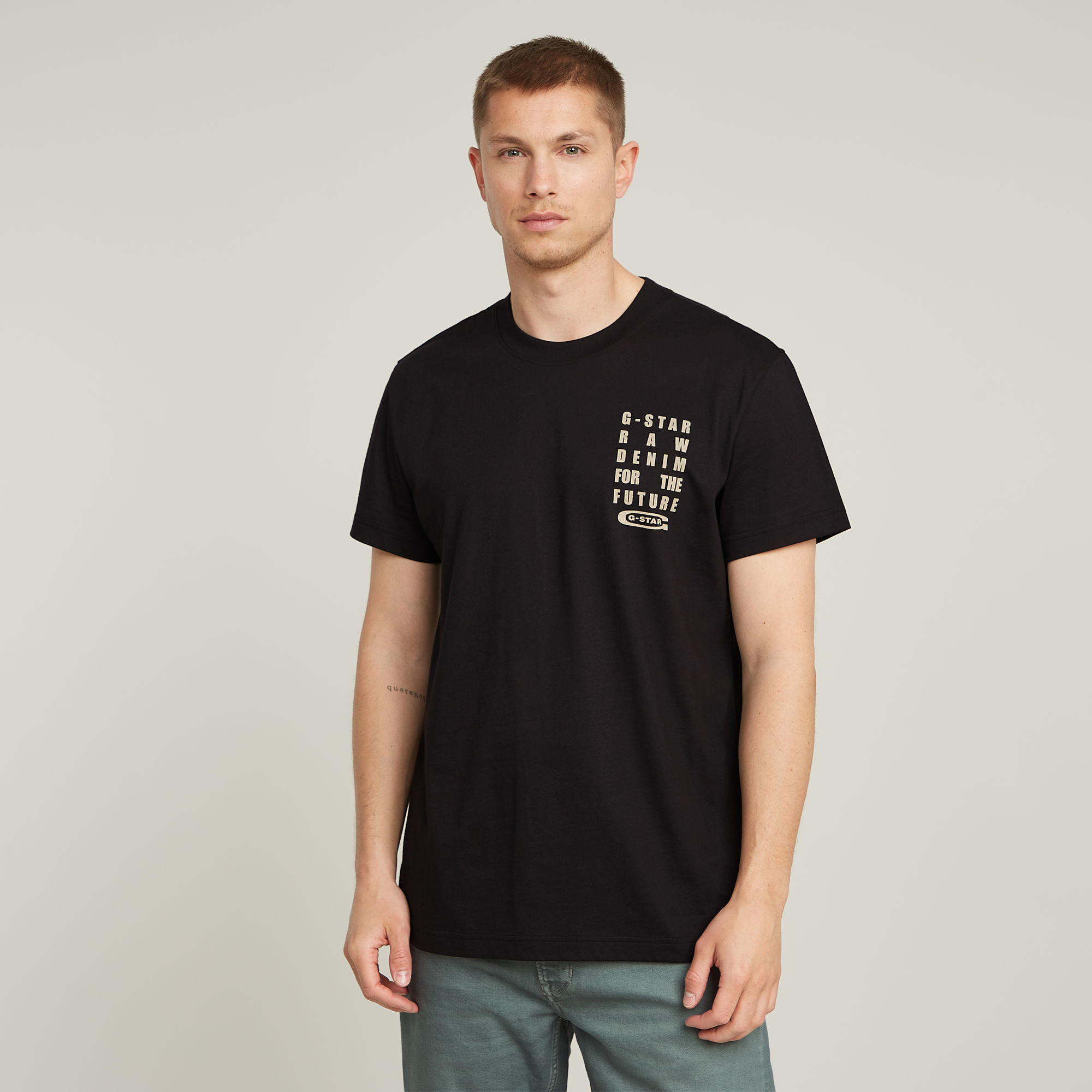 

Text Chest T-Shirt - Black - Men