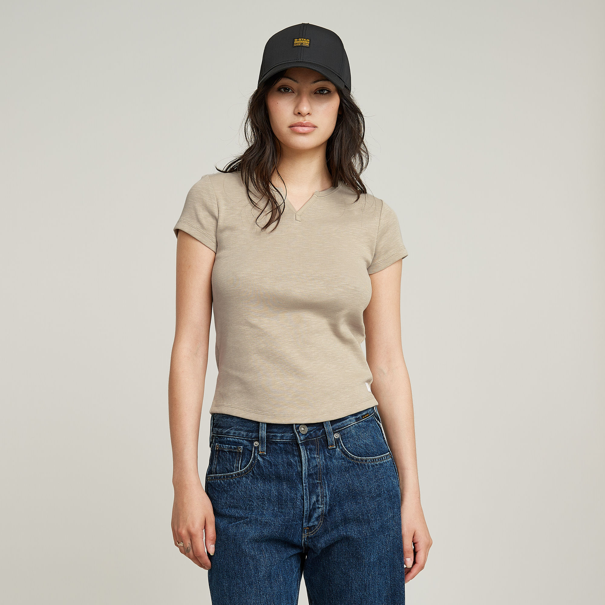 

Micro Placket Slim Top - Beige - Women