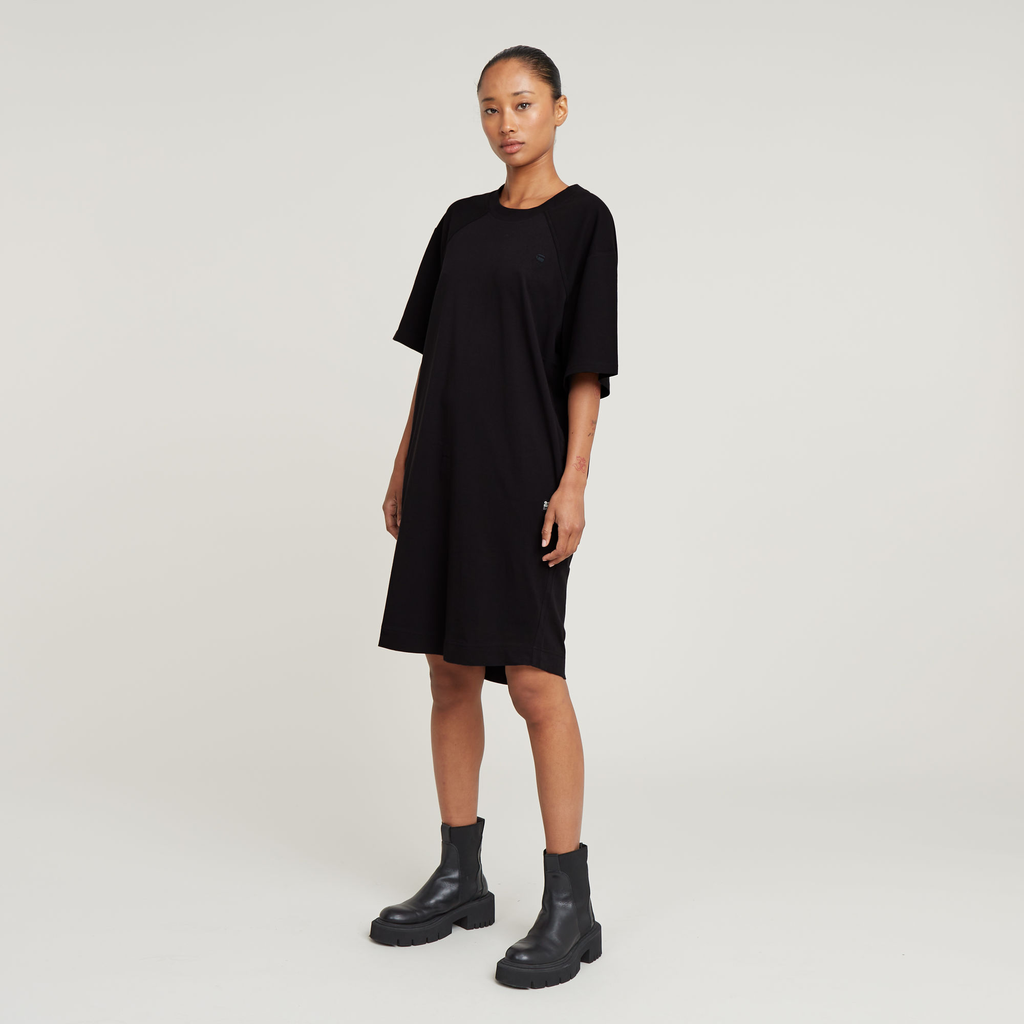 

Saddle Sleeve Loose T-Shirt Dress - Black - Women