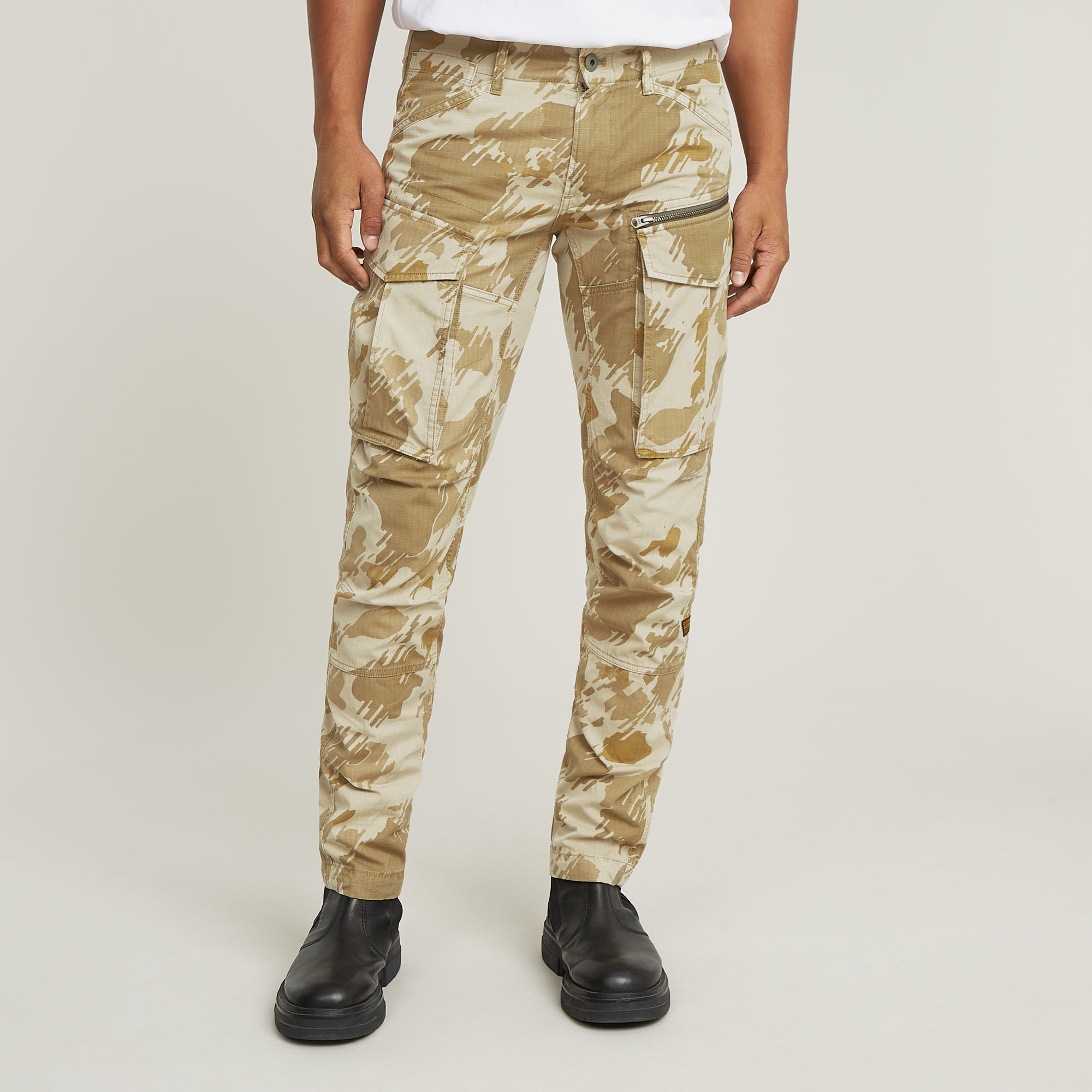 

Rovic Zip 3D Regular Tapered Pants - Multi color - Men