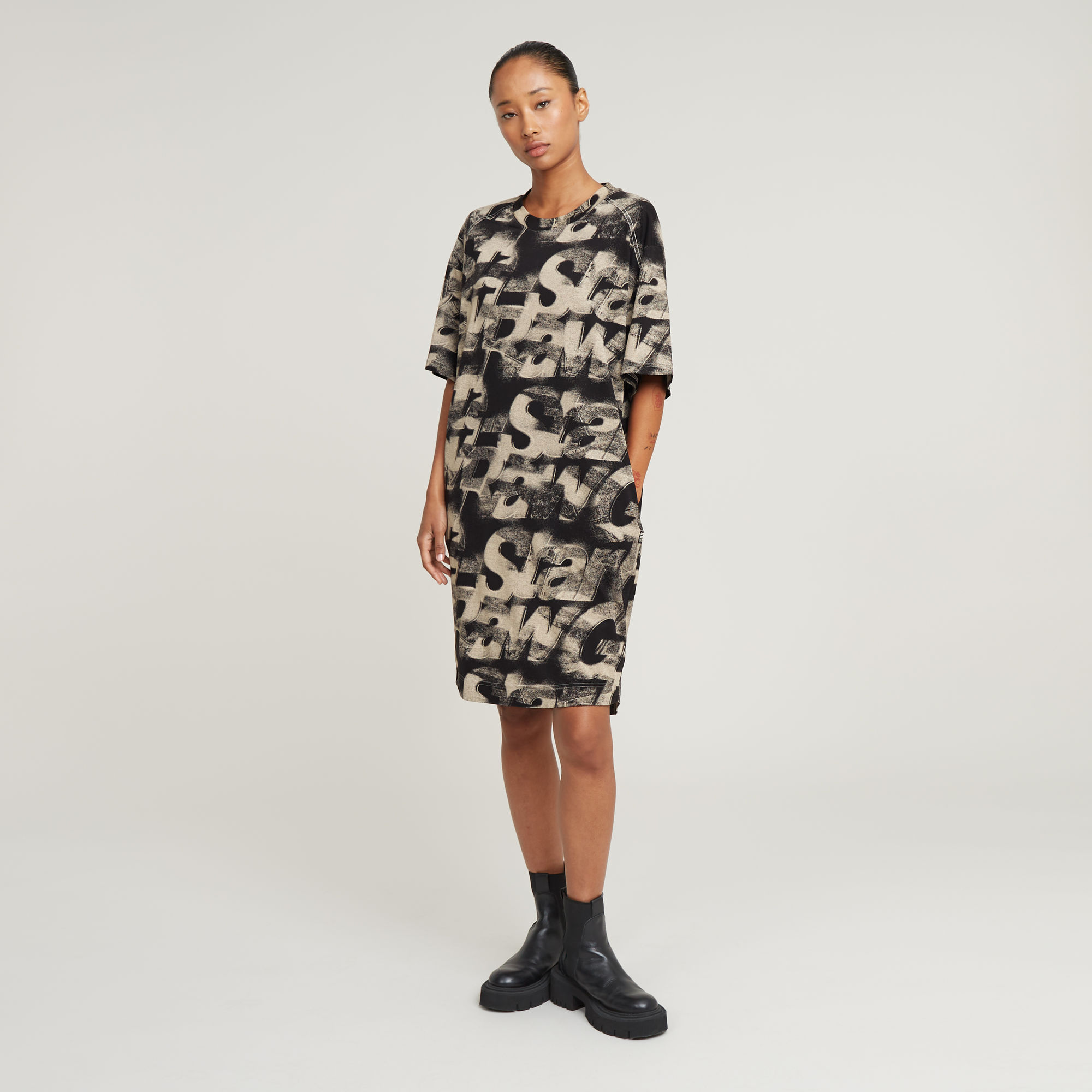 

Sprayed Letters Loose Dress - Multi color - Women