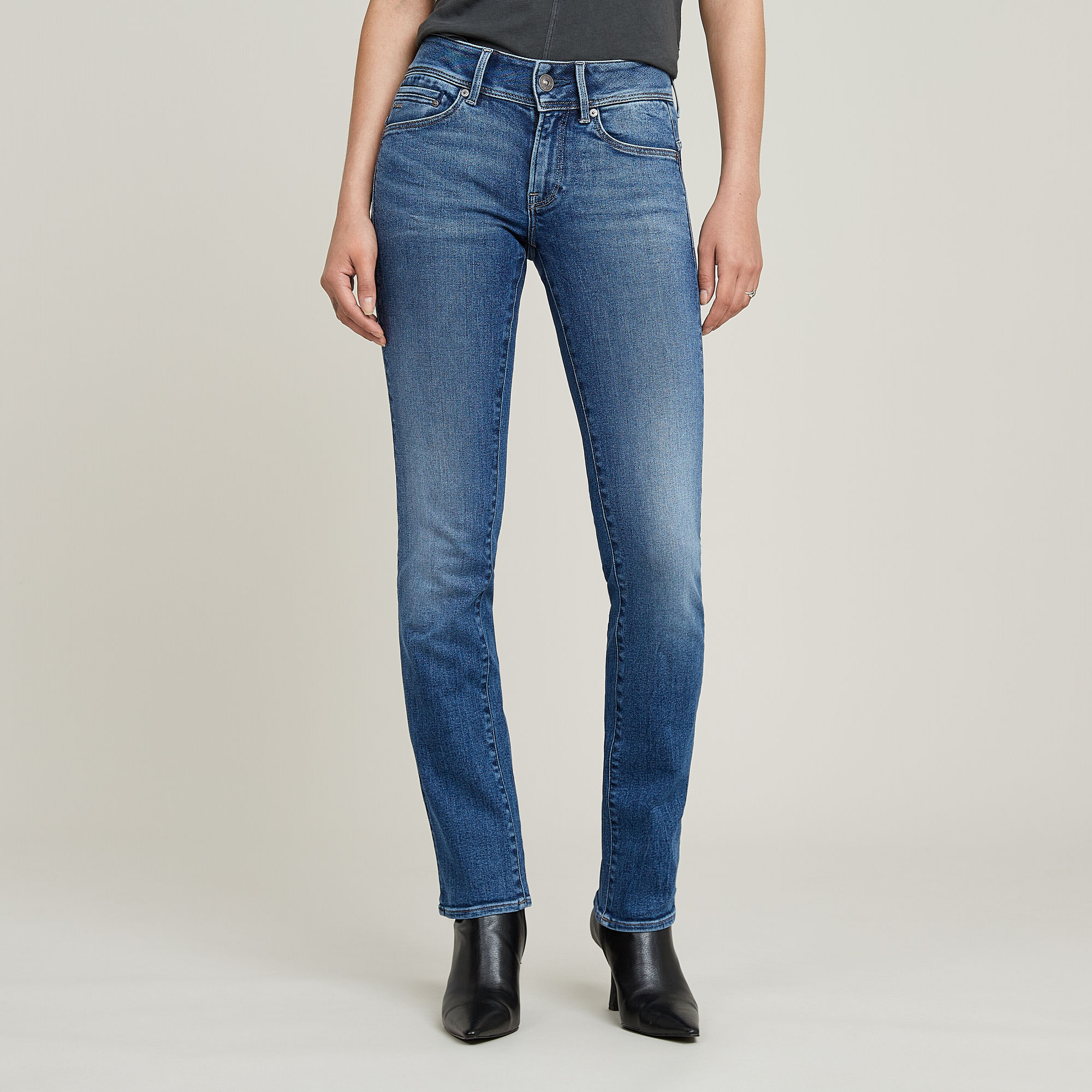 

Midge Slim Straight Jeans - Medium blue - Women