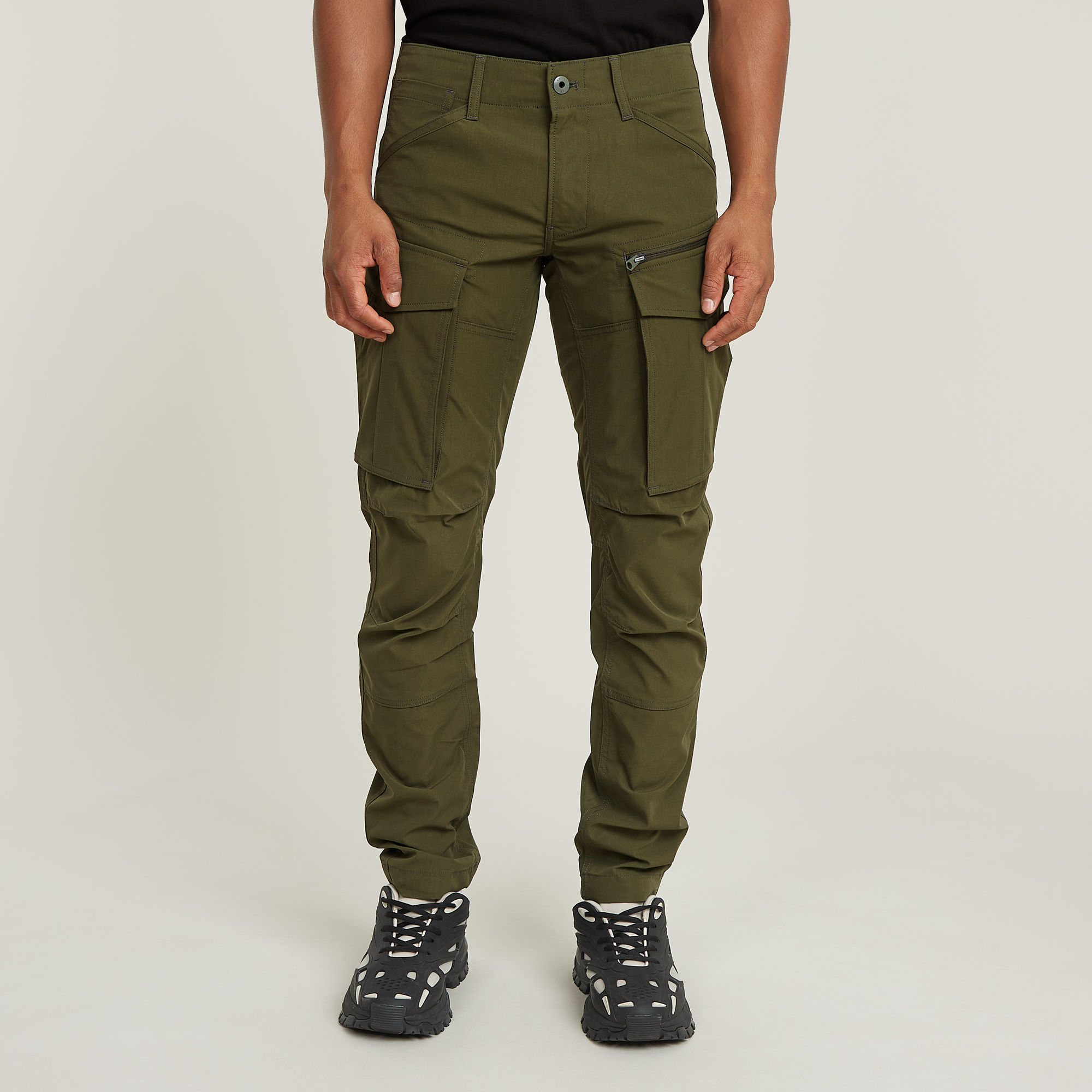 

Rovic Zip 3D Regular Tapered Pants - Green - Men