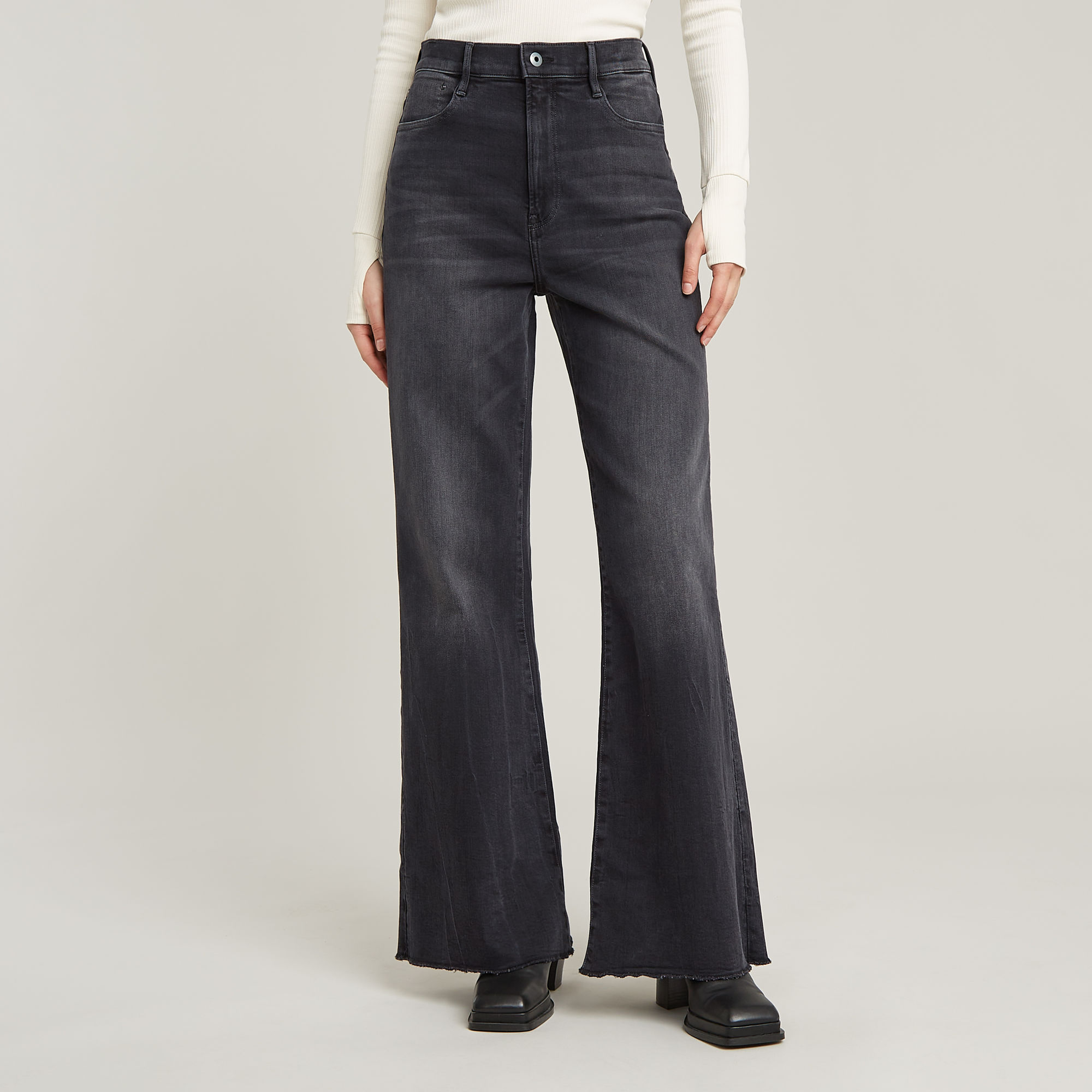 Deck Ultra High Wide Leg Jeans - Grau - Damen