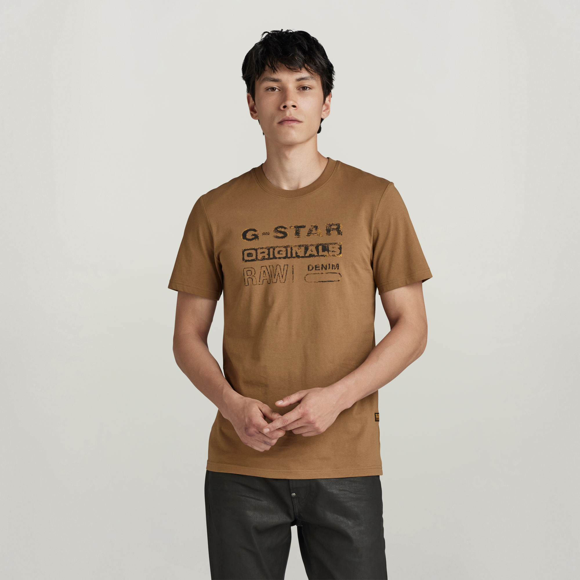 

Distressed Originals Slim T-Shirt - Brown - Men