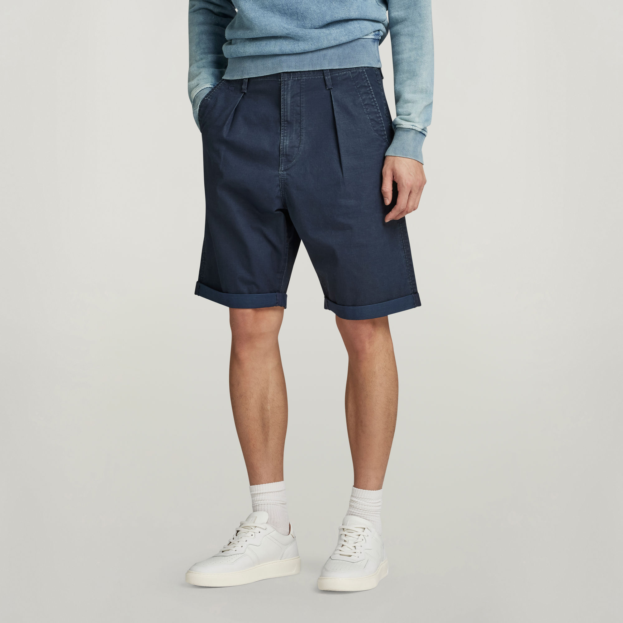 

Pleated Chino Shorts - Multi color - Men