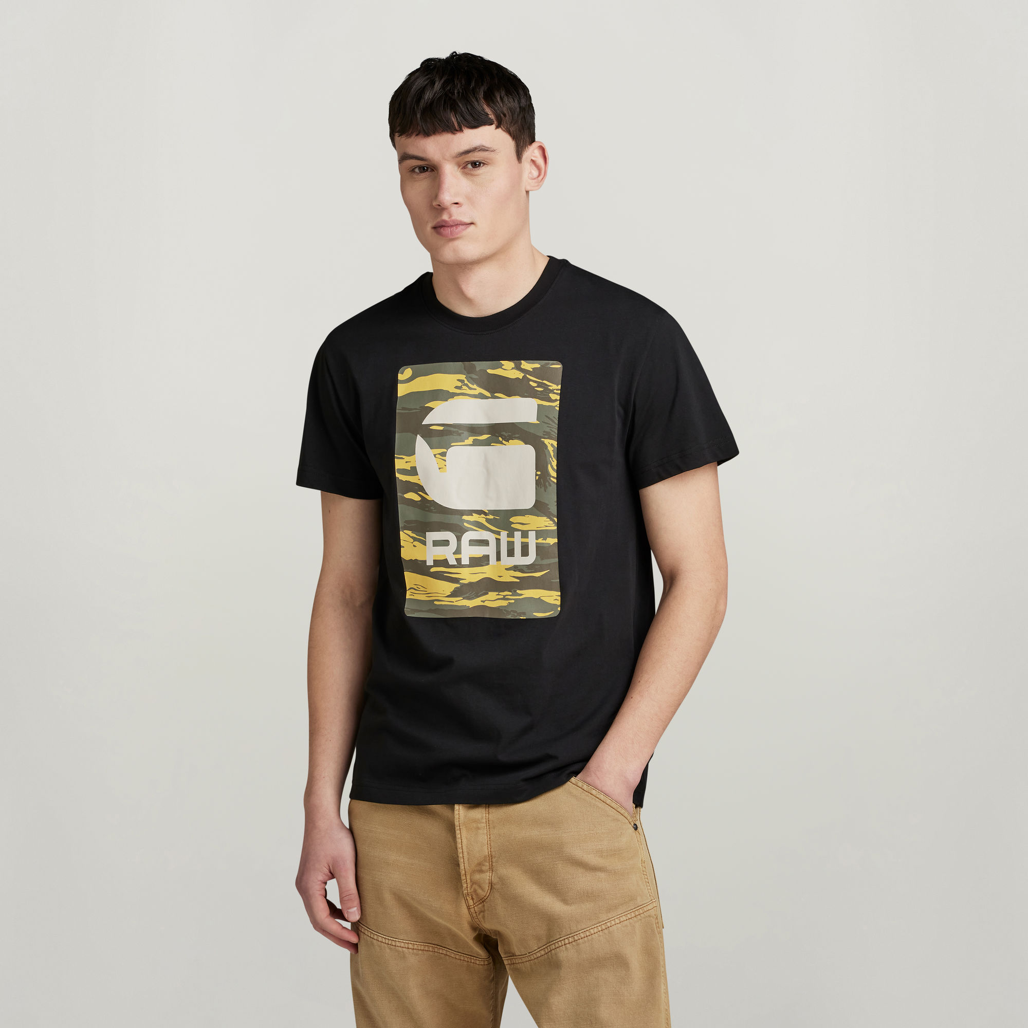 

Camo Box Graphic T-Shirt - Black - Men