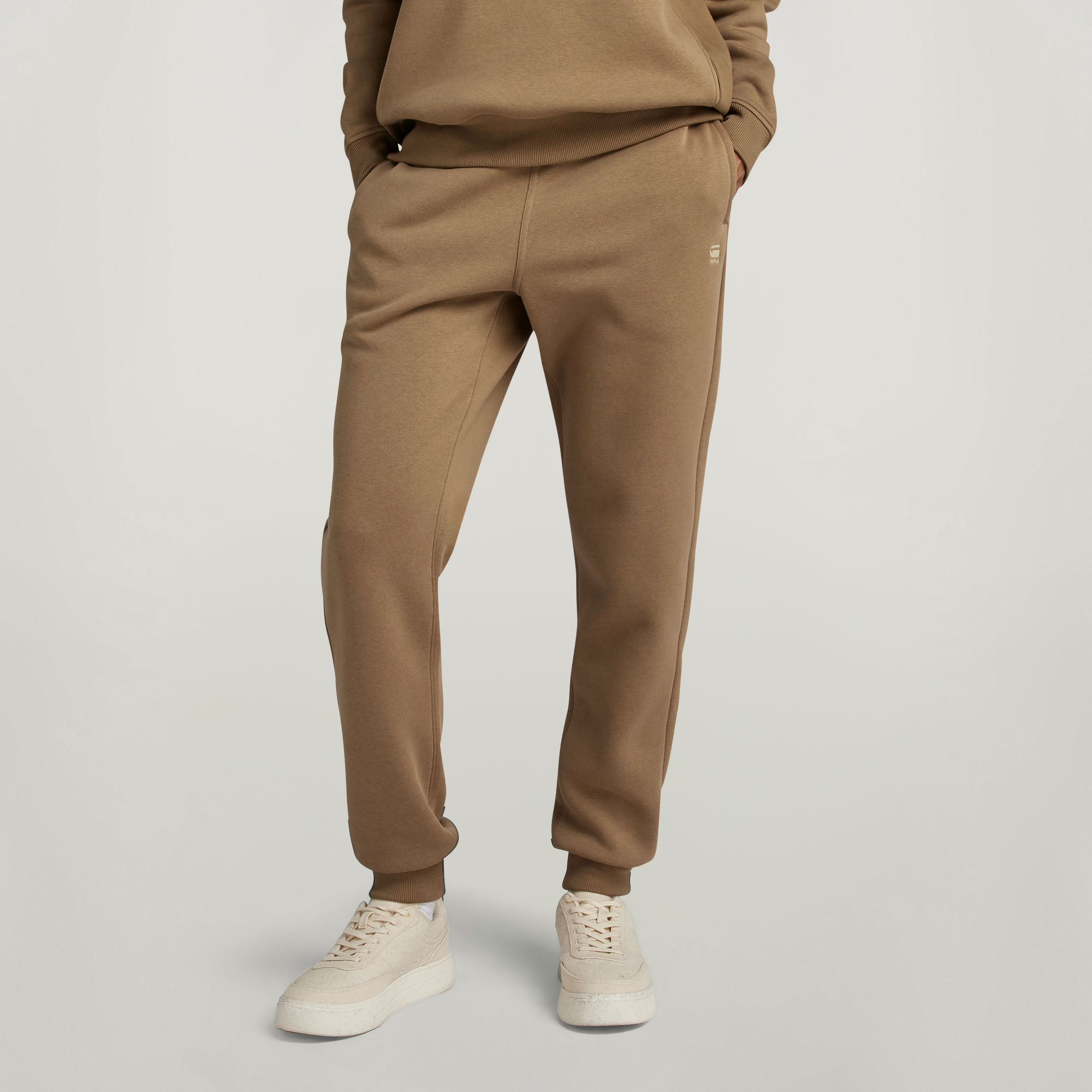 

Premium Core 2.0 Sweatpant - Beige - Dames