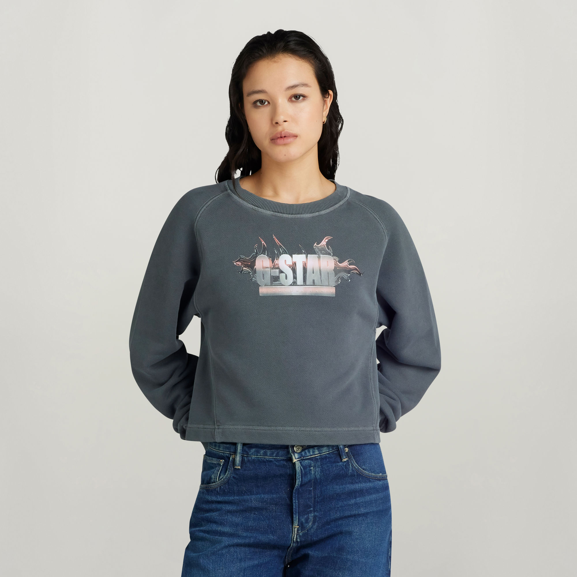 Overdyed Merch Loose Sweatshirt - Schwarz - Damen