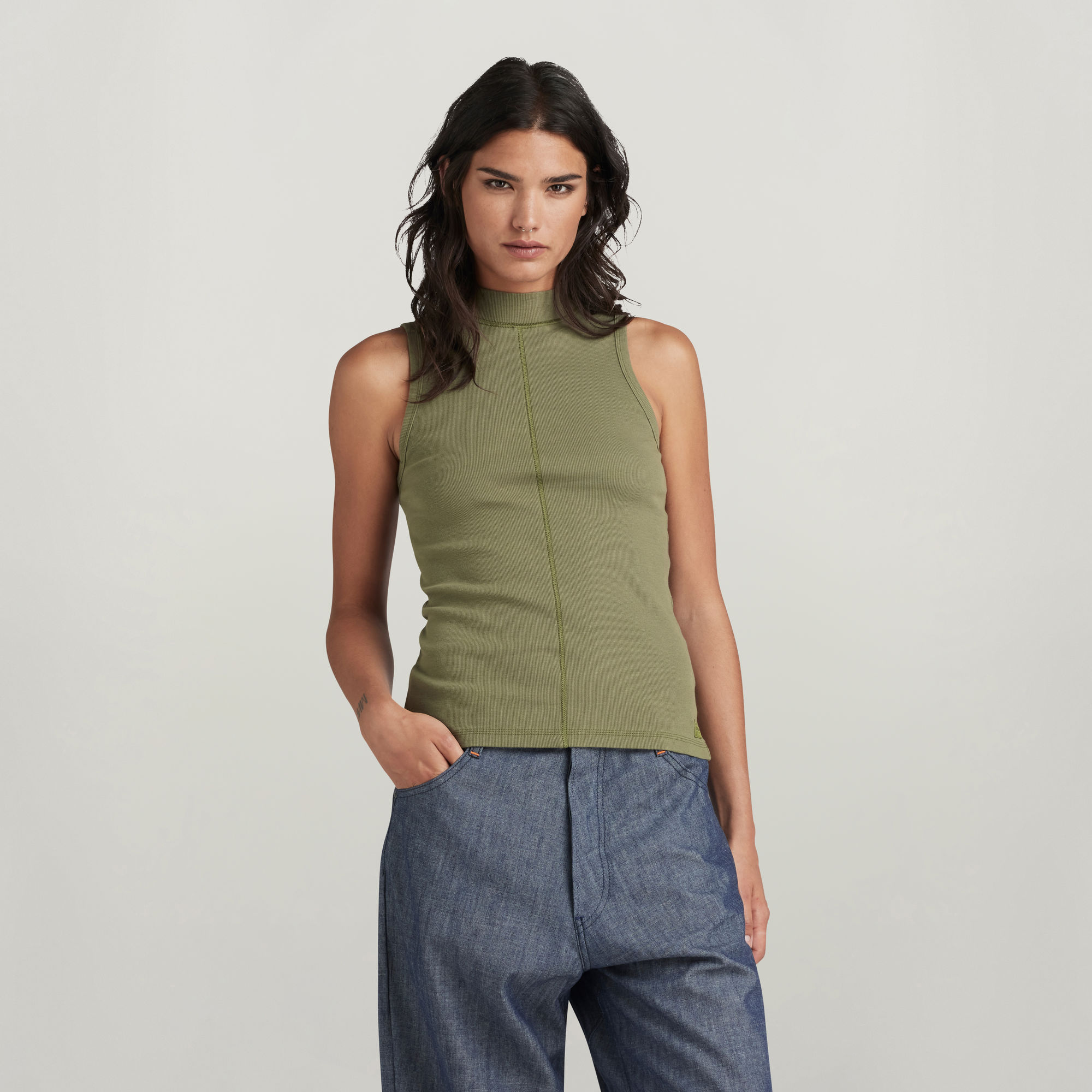 

Open Back Mock Slim Top - Green - Women