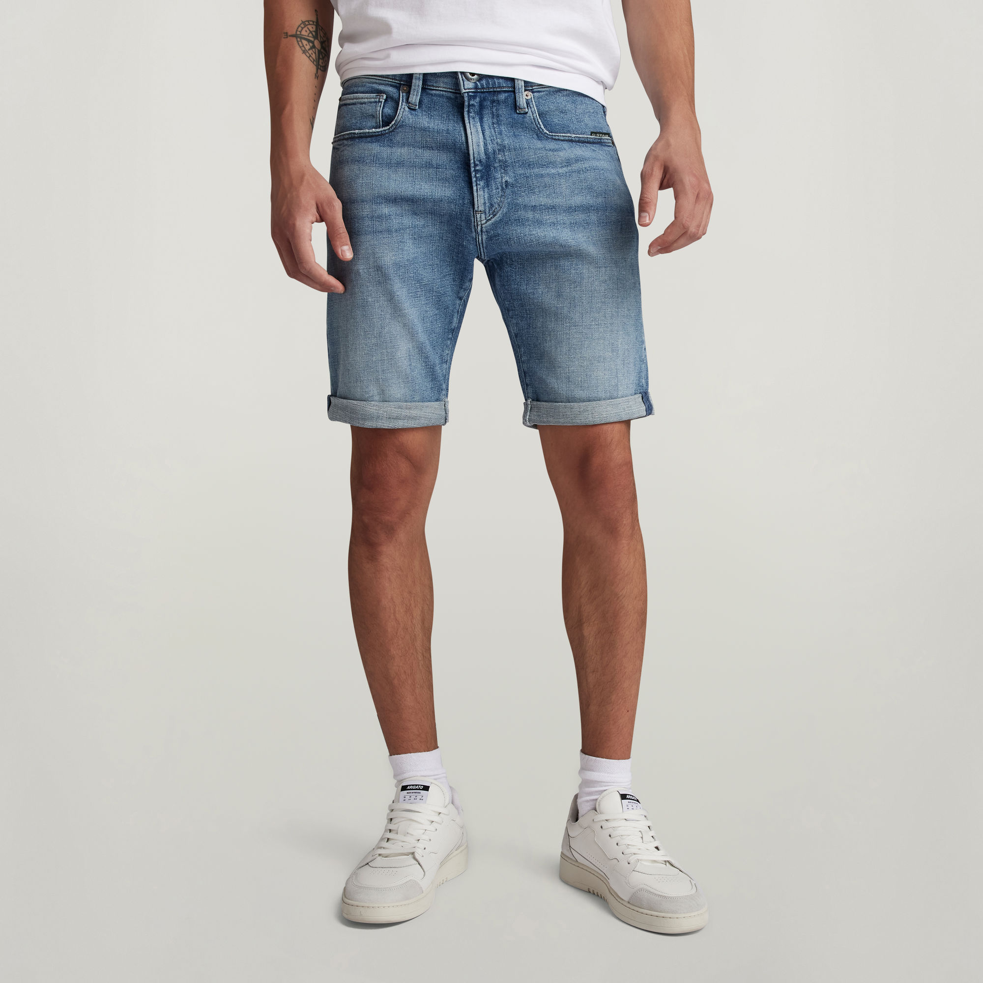 G-Star Raw Korte slim fit jeans in lichtblauw in 5-pocketmodel