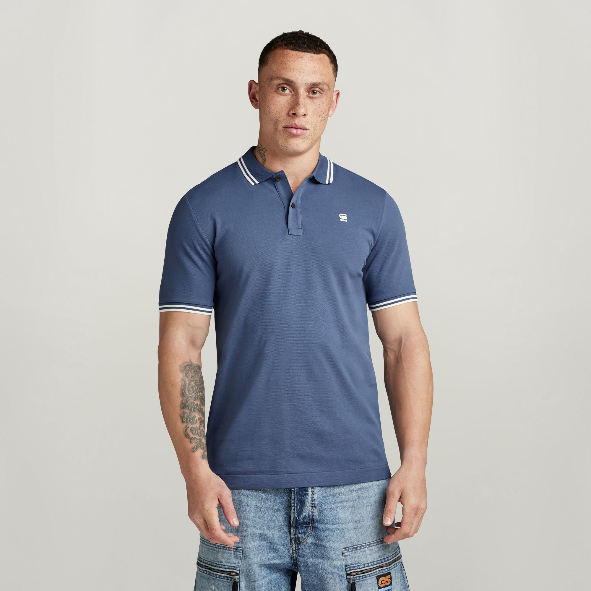 

Dunda Slim Stripe Polo - Medium blue - Men