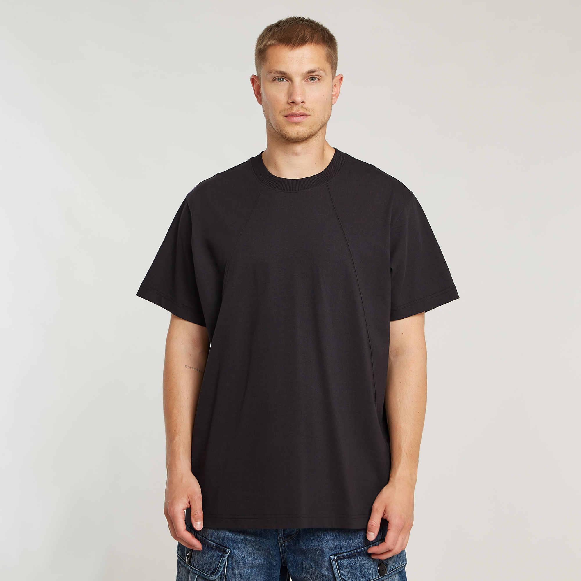 

Seam Detail Loose T-Shirt - Black - Men