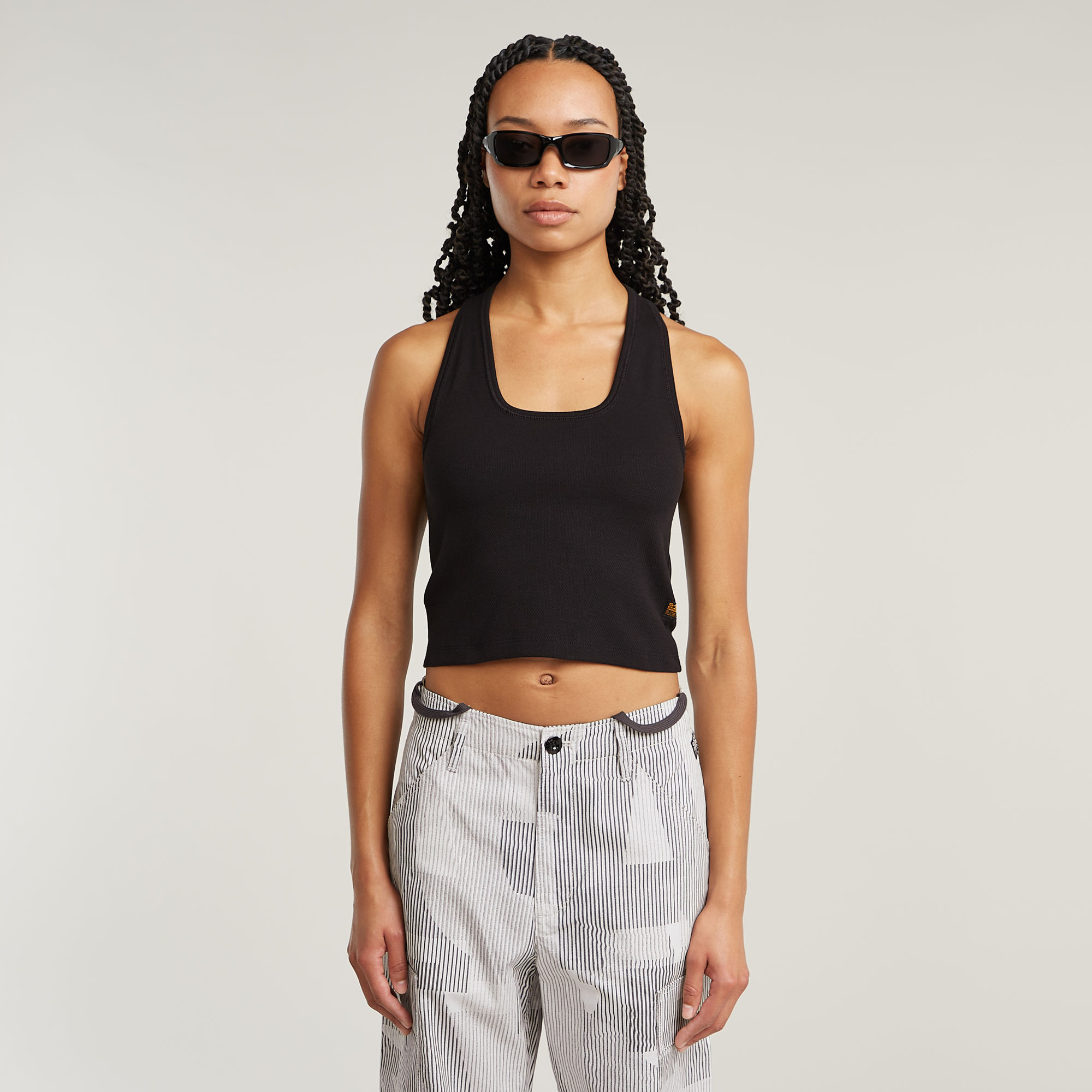 

Back Snap Slim Cropped T-Shirt - Schwarz - Damen