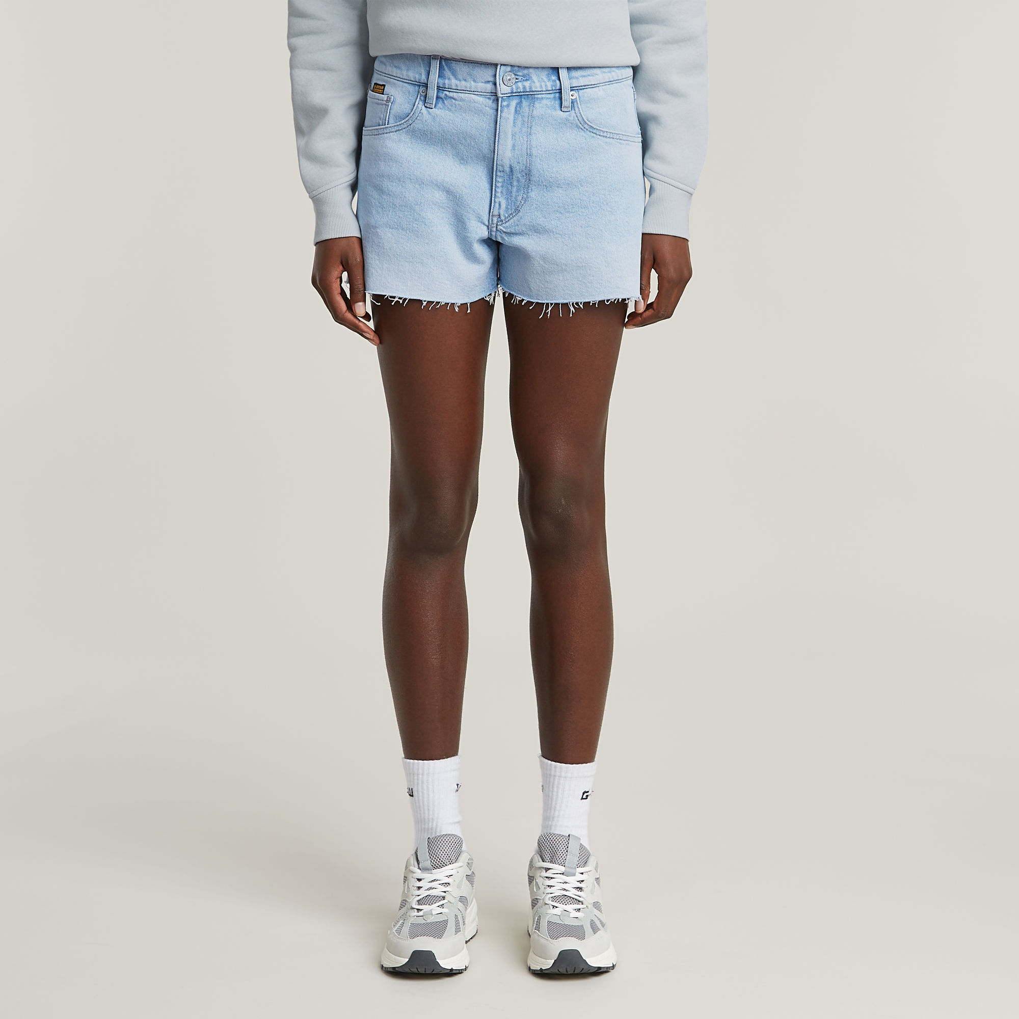 

True Short Raw Edge - Light blue - Women