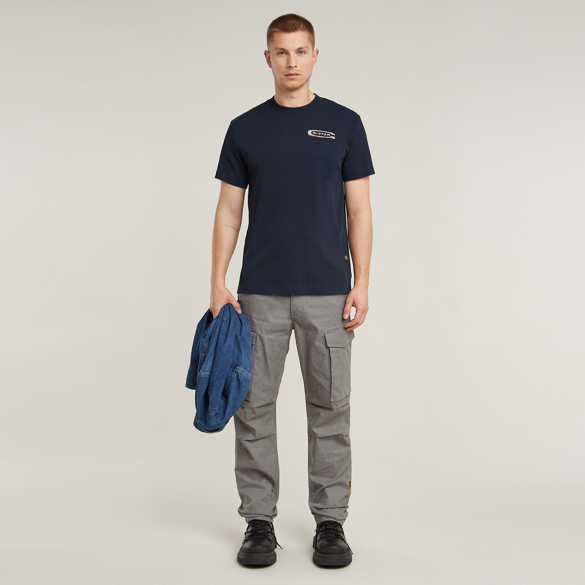 Thumbnail - Back Graphic Arch T-Shirt - Dunkelblau - Herren