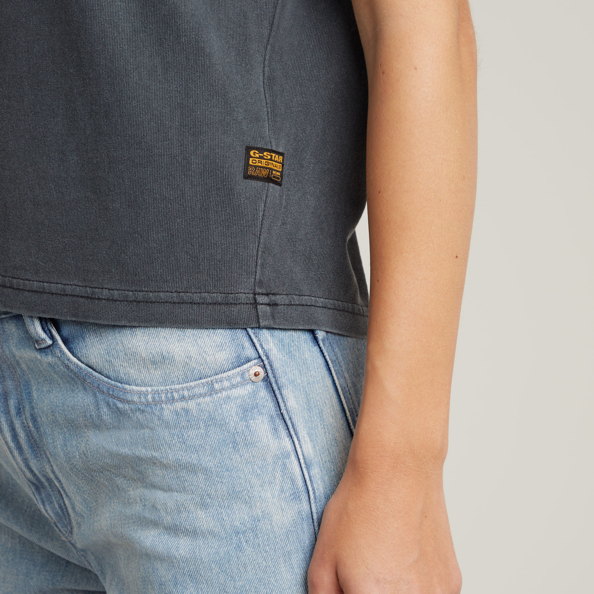 G-Star RAW Mini G-Script Logo Overdyed Top Grijs Dames