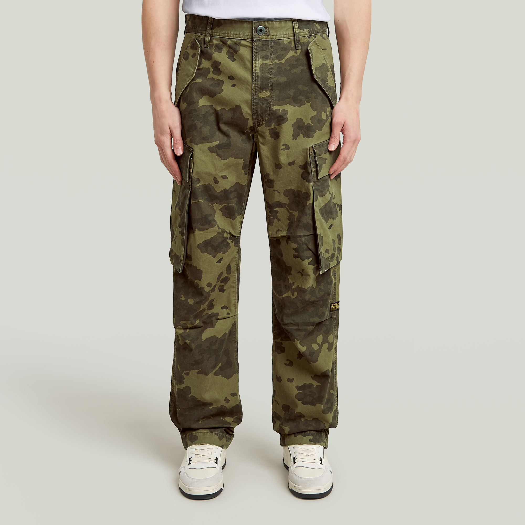 

R-3N Regular Straight Cargo Pants - Multi color - Men