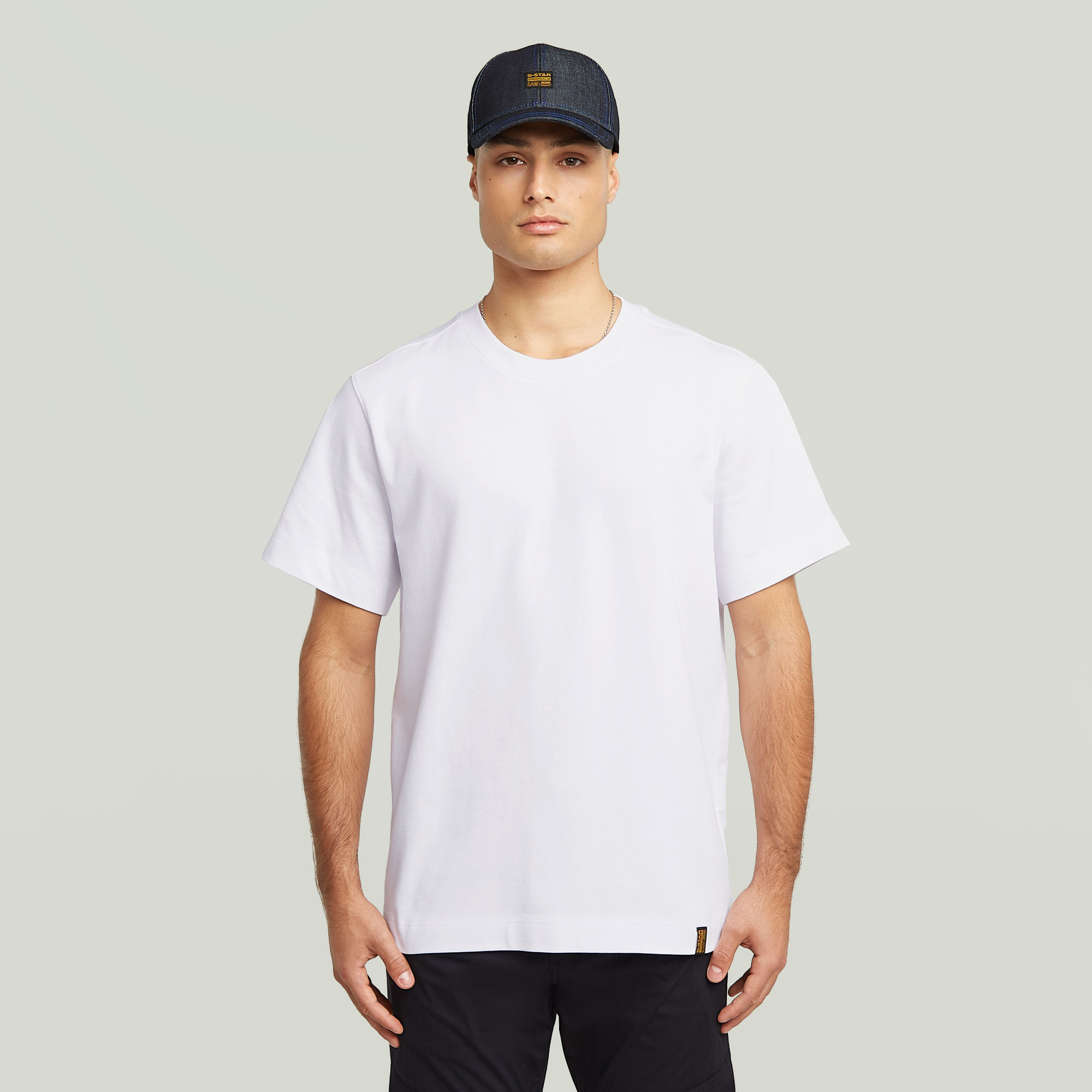 

Essential T-Shirt - White - Men