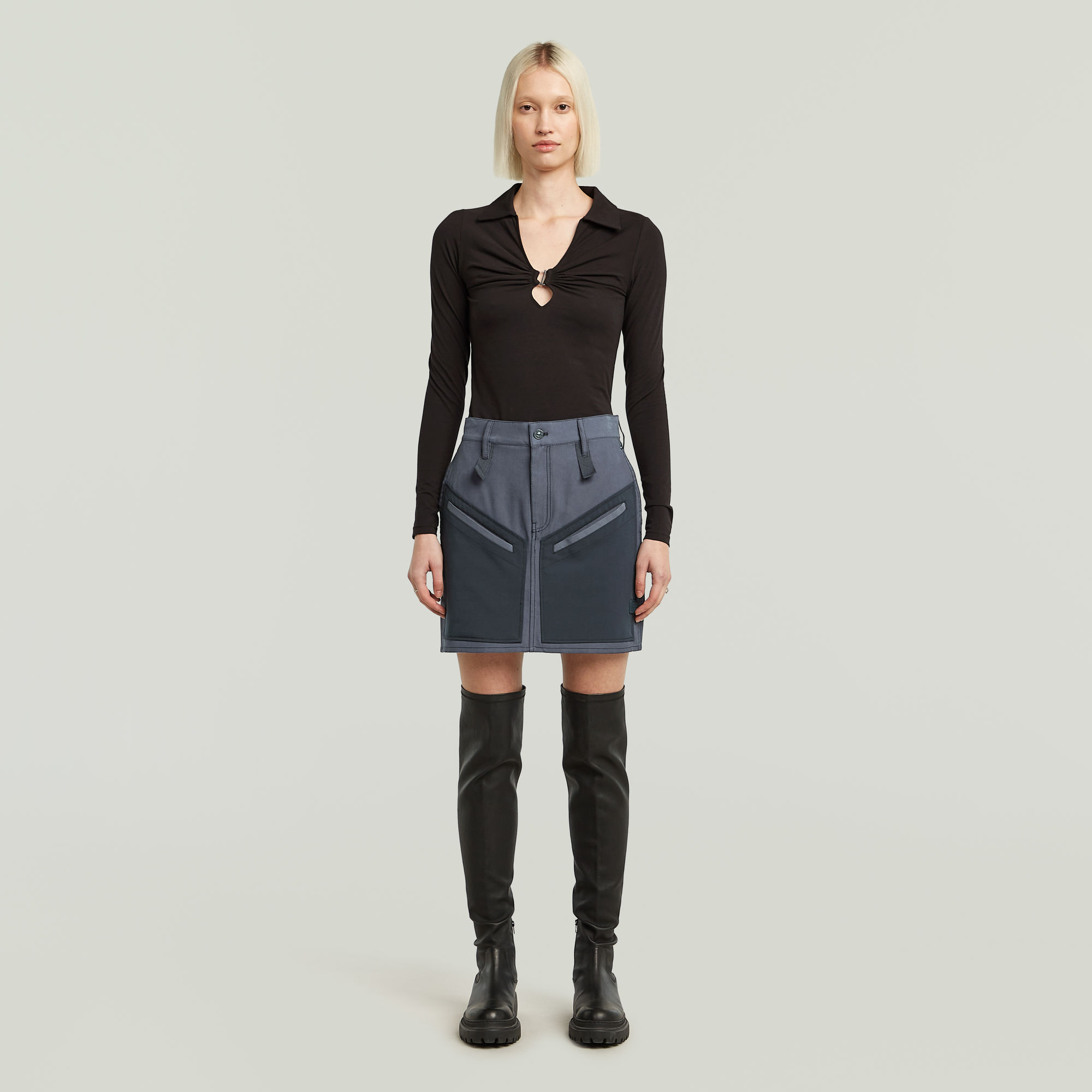 Thumbnail - Viktoria Tone On Tone Rock - Dunkelblau - Damen