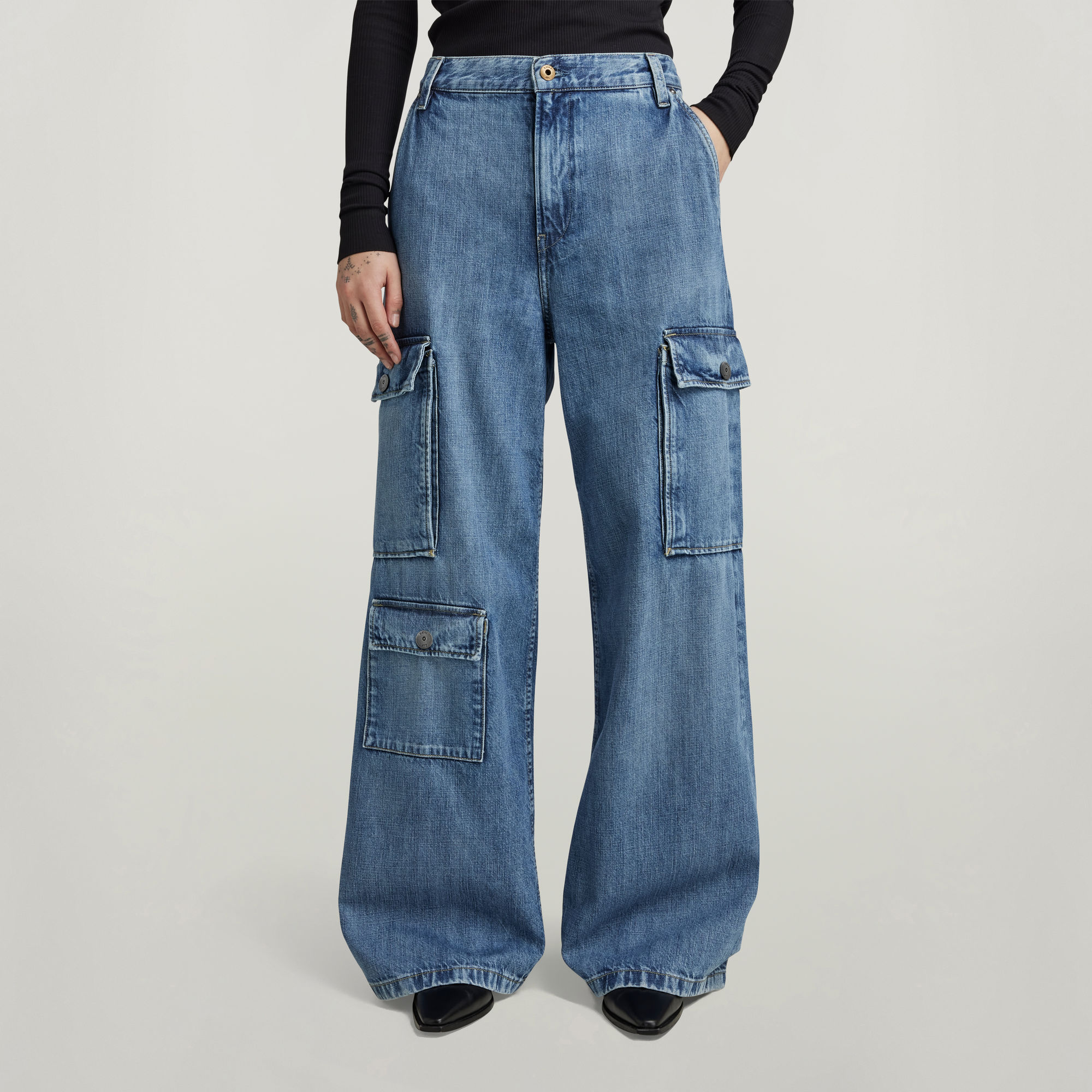 

Mega Cargo Denim Jeans - Medium blue - Women