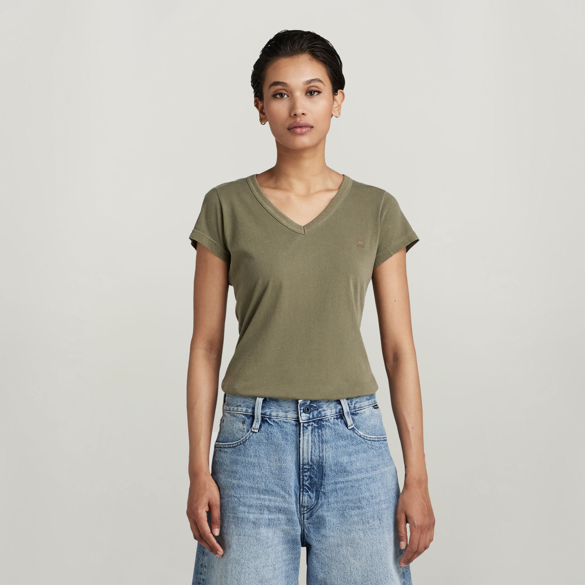 

Eyben Slim V-Neck Top - Green - Women