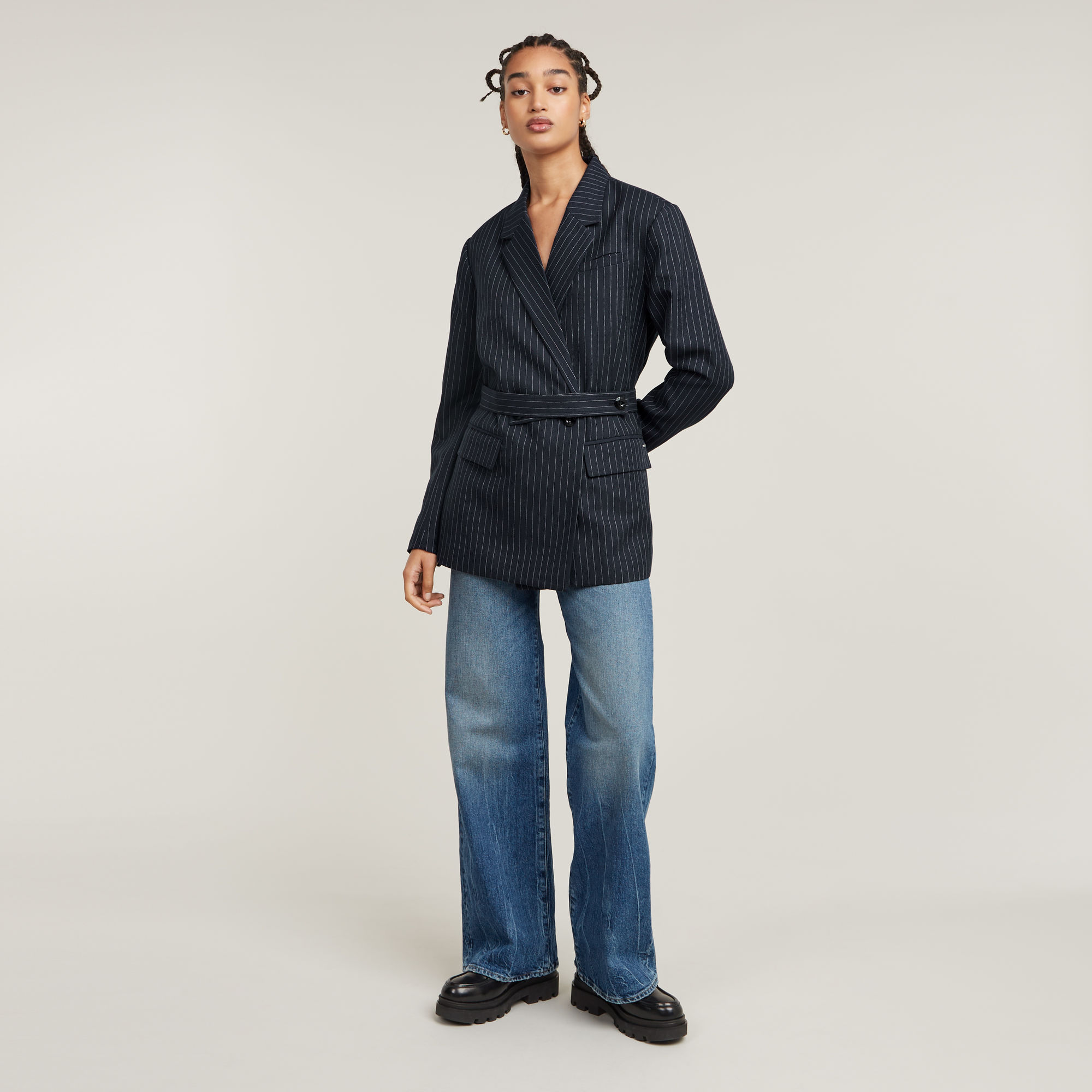 Thumbnail - Adjustable Pinstripe Blazer - Mehrfarbig - Damen