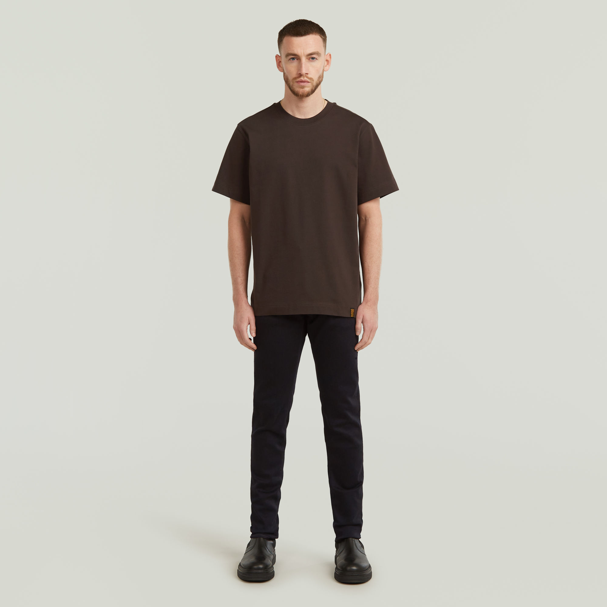 Thumbnail - Essential T-Shirt - Braun - Herren