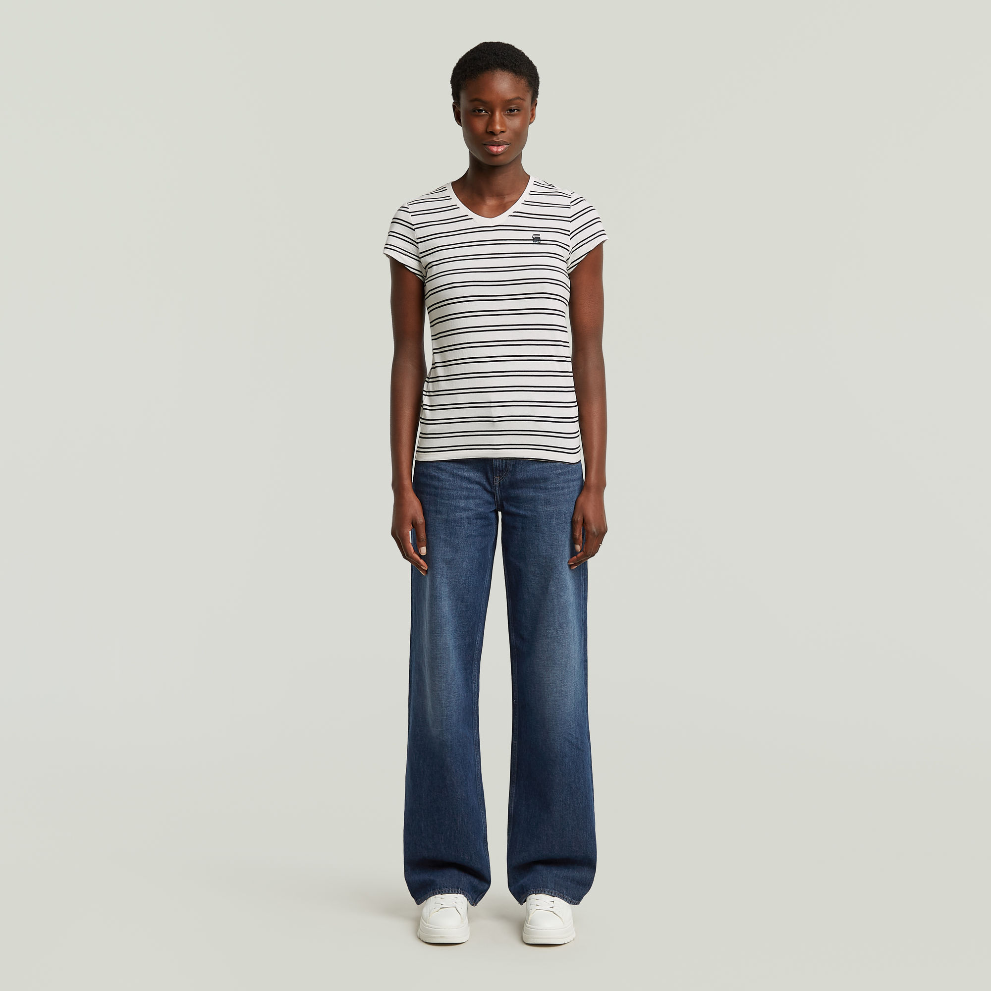 Thumbnail - Stripe Eyben Slim V T-Shirt 2.0 - Mehrfarbig - Damen