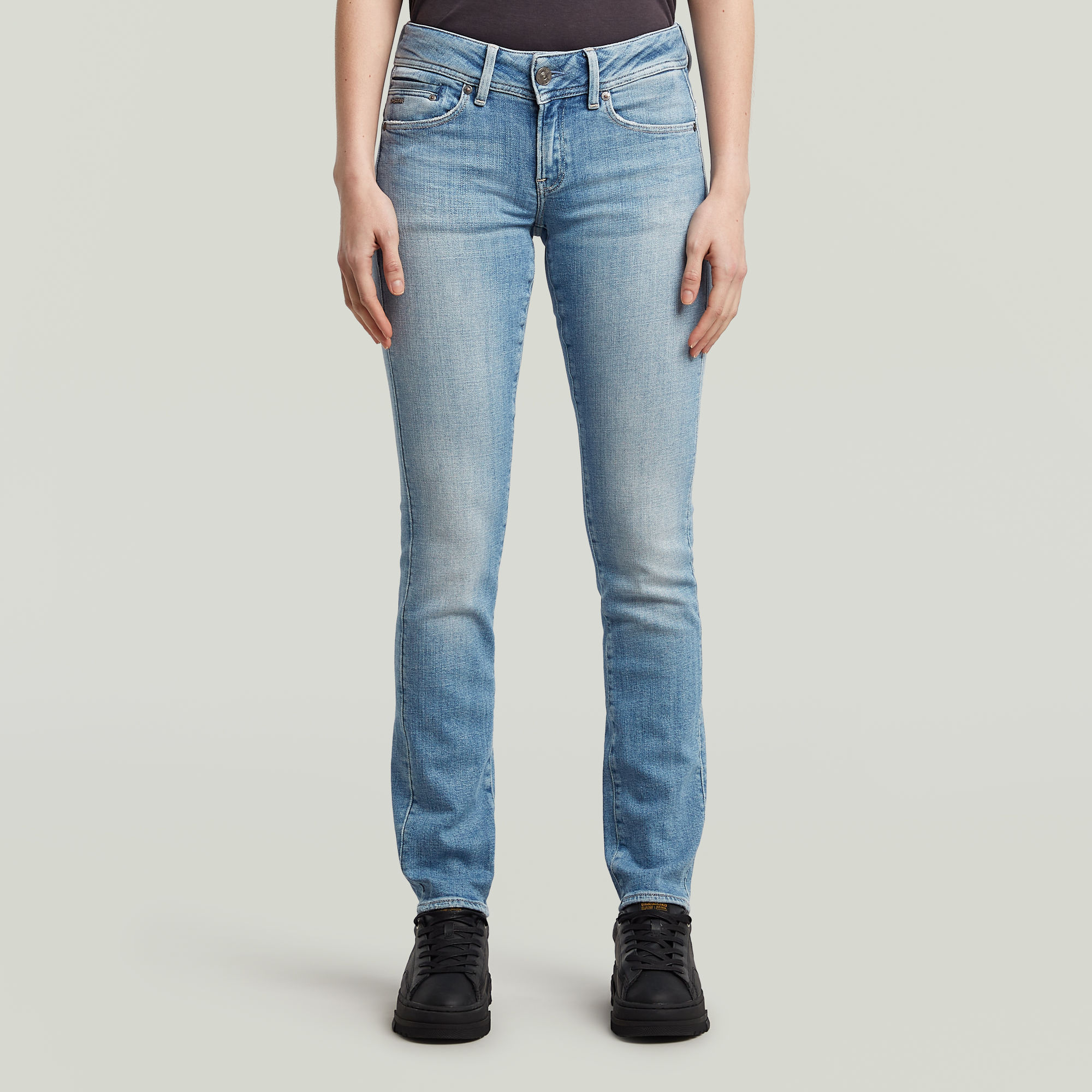 

Midge Slim Straight Jeans - Hellblau - Damen