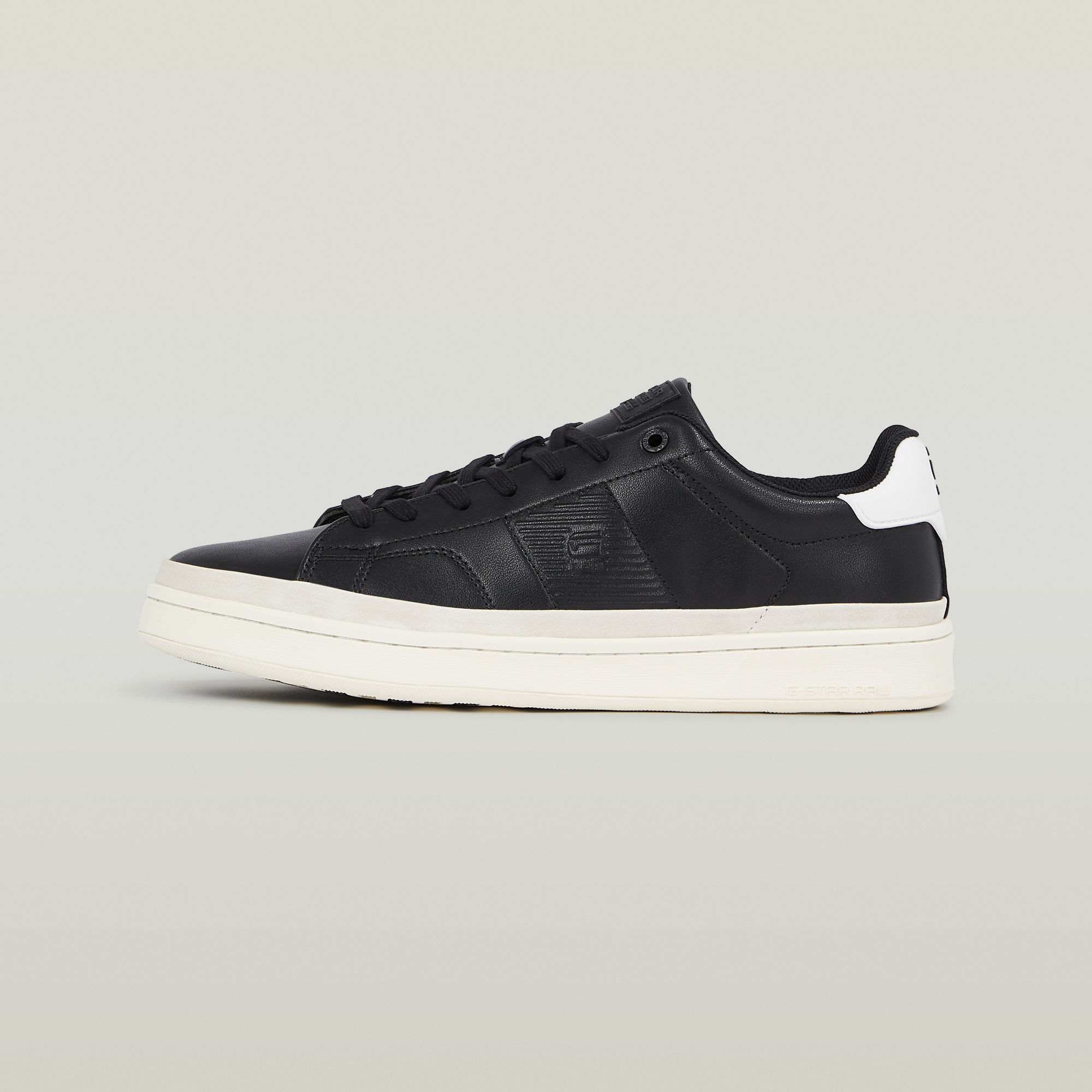 

Recruit III Sneakers - Multi color - Men