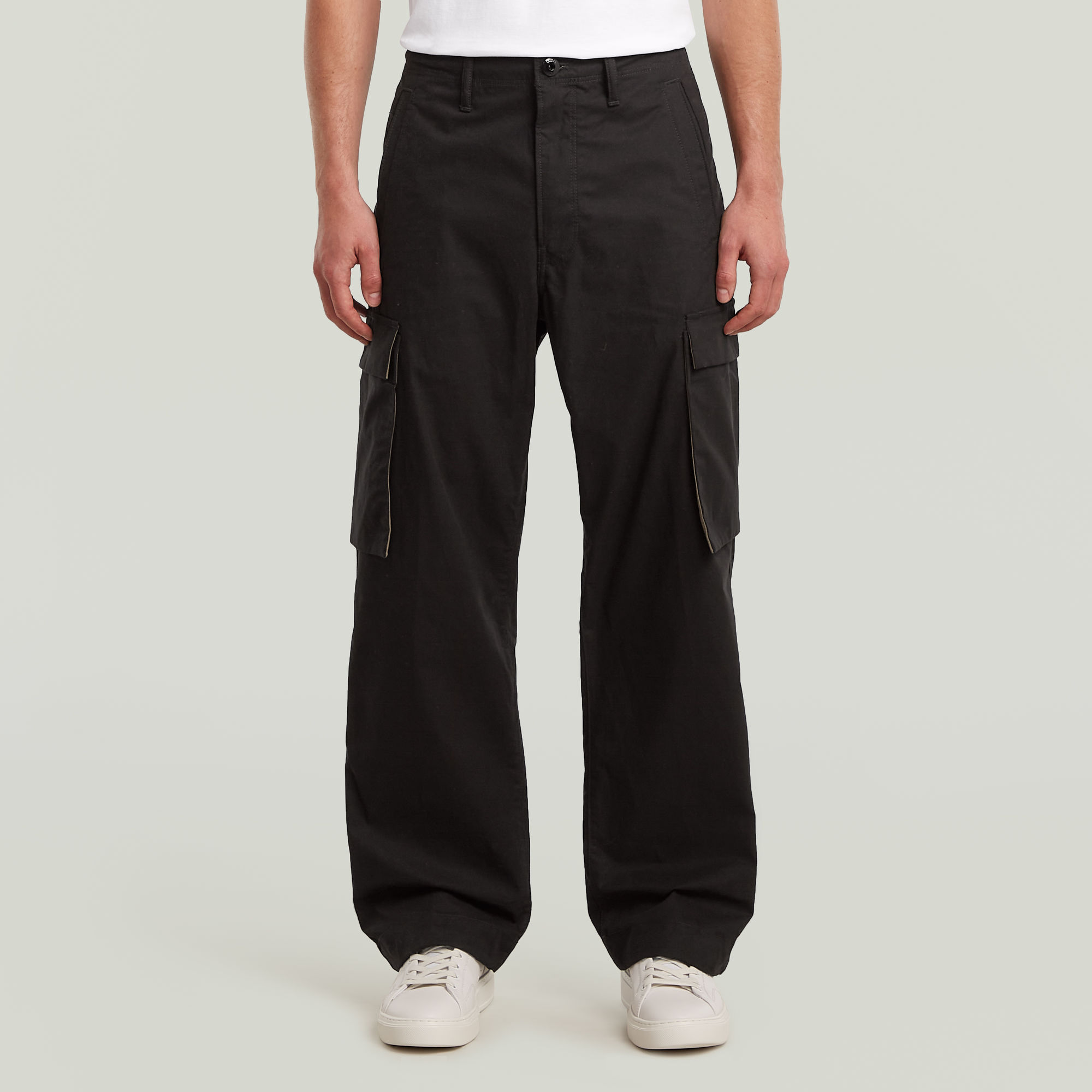 

Renato Straight Cargo Pants - Black - Men