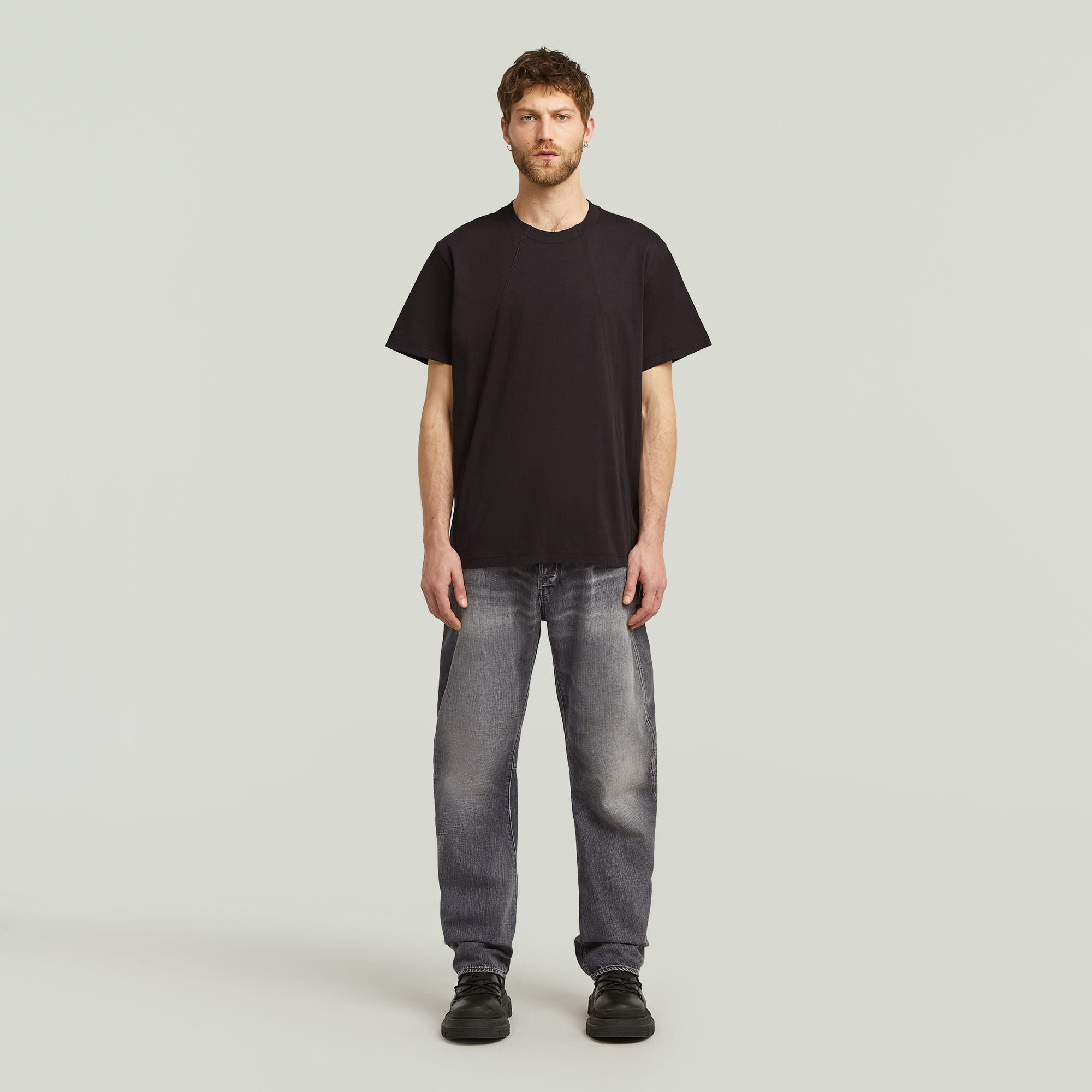 Thumbnail - A-Line Loose T-Shirt - Schwarz - Herren