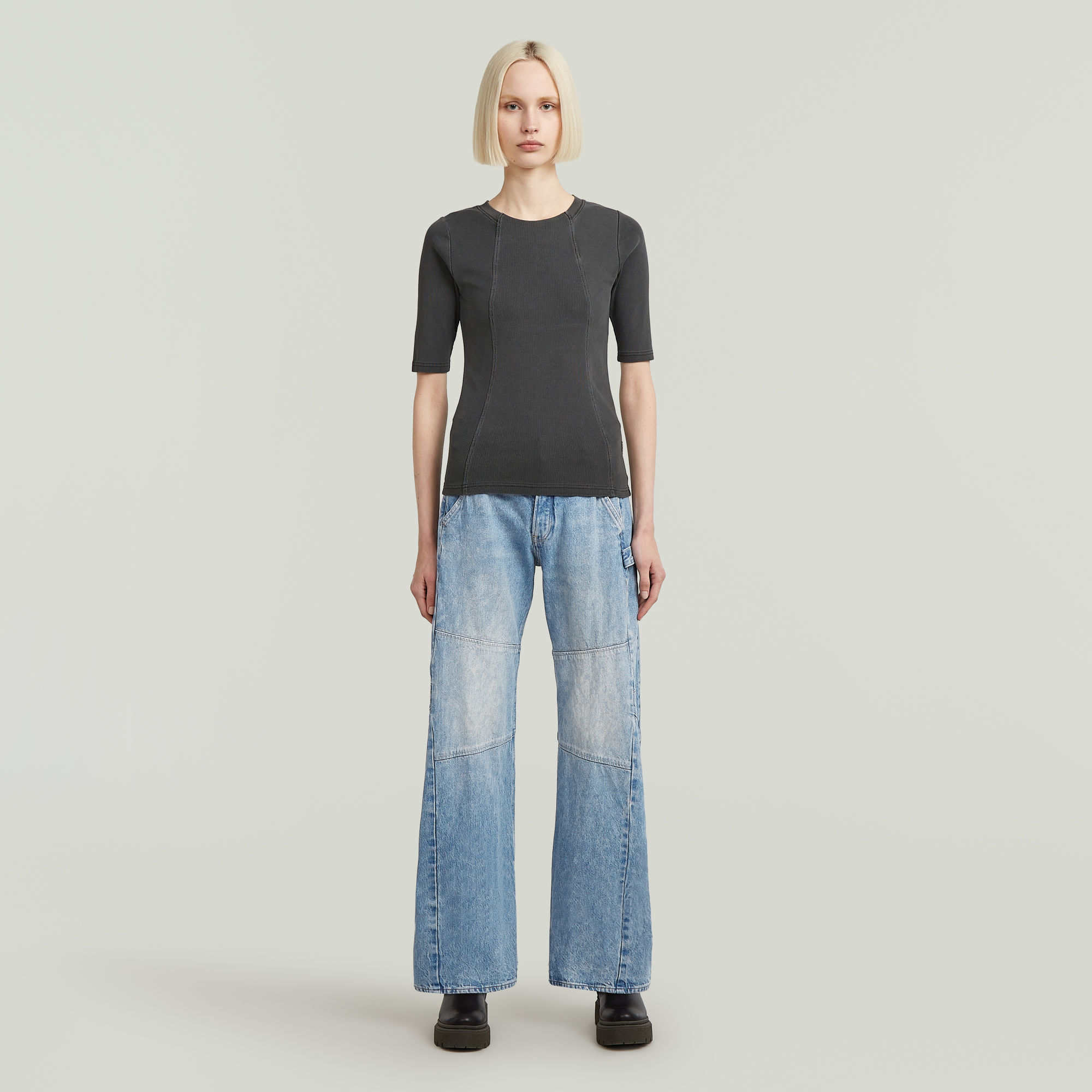 Thumbnail - Washed A-Line Slim Rib T-Shirt - Schwarz - Damen