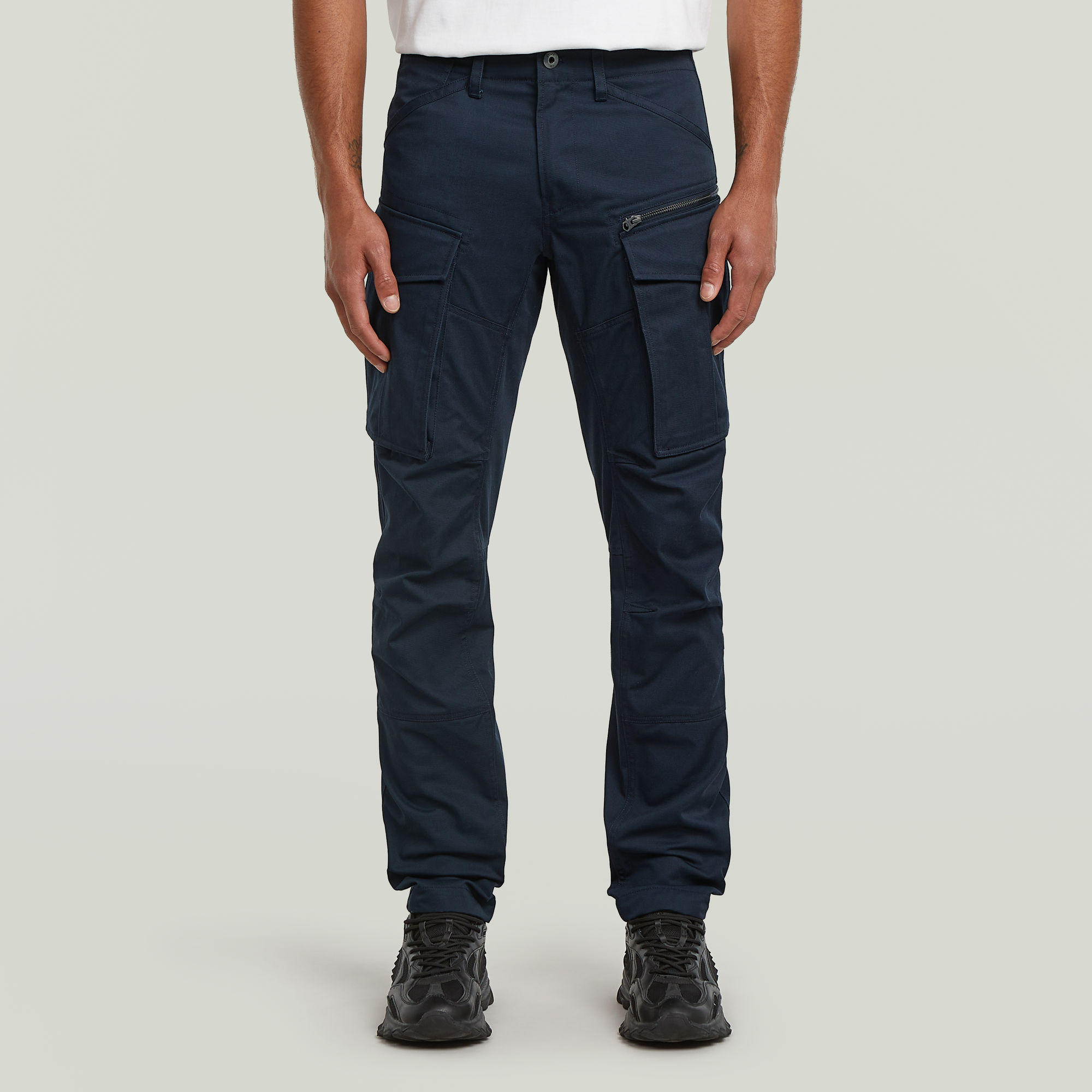 

Rovic Zip 3D Regular Tapered Pants - Dark blue - Men