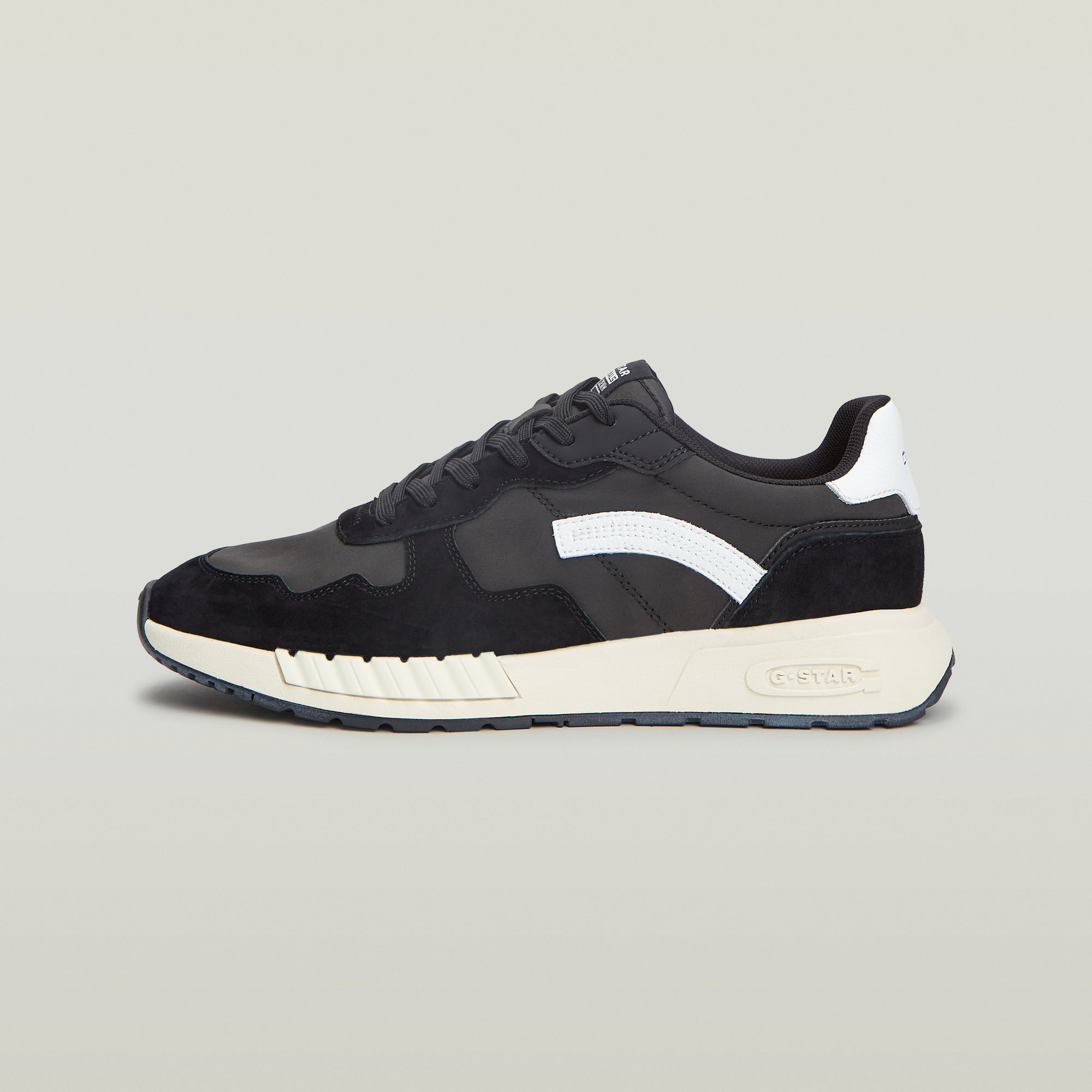 

Aver Basic Sneakers - Multi color - Men