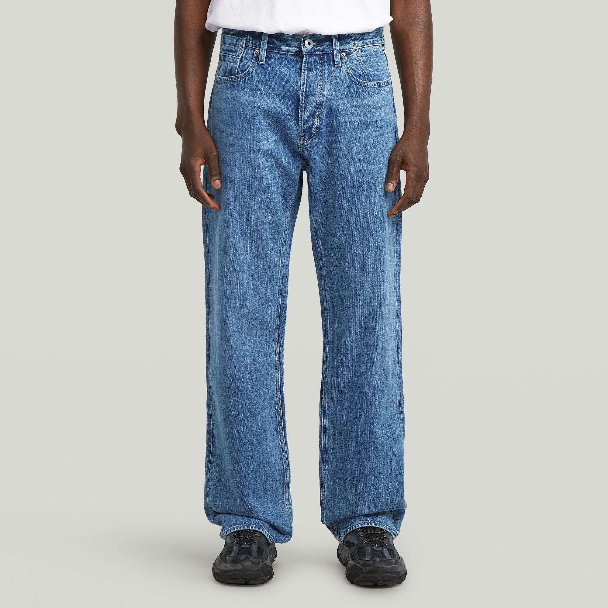 

Deeggie Relaxed Straight Jeans - Medium blue - Men
