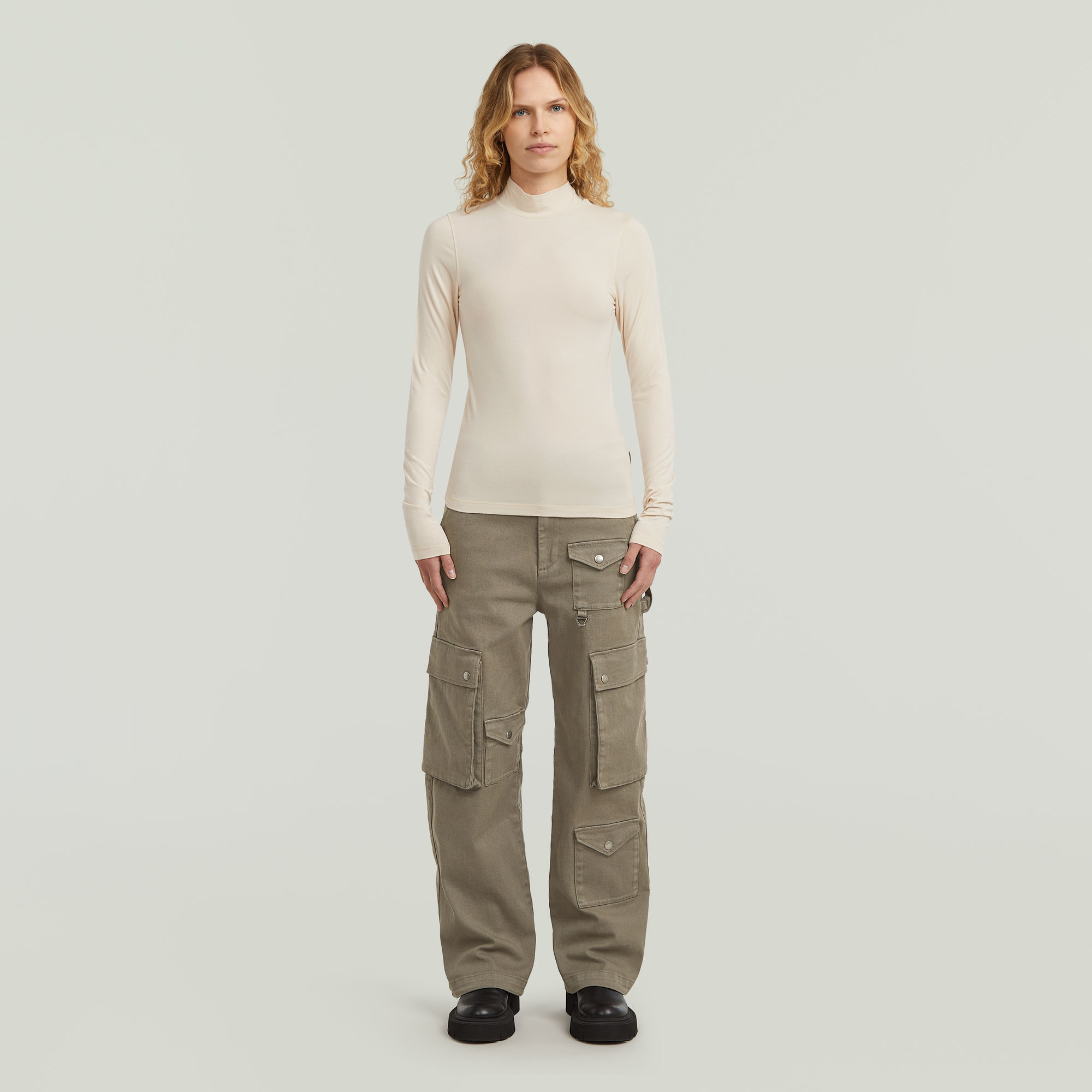 Thumbnail - Mock Slim T-Shirt - Weiß - Damen