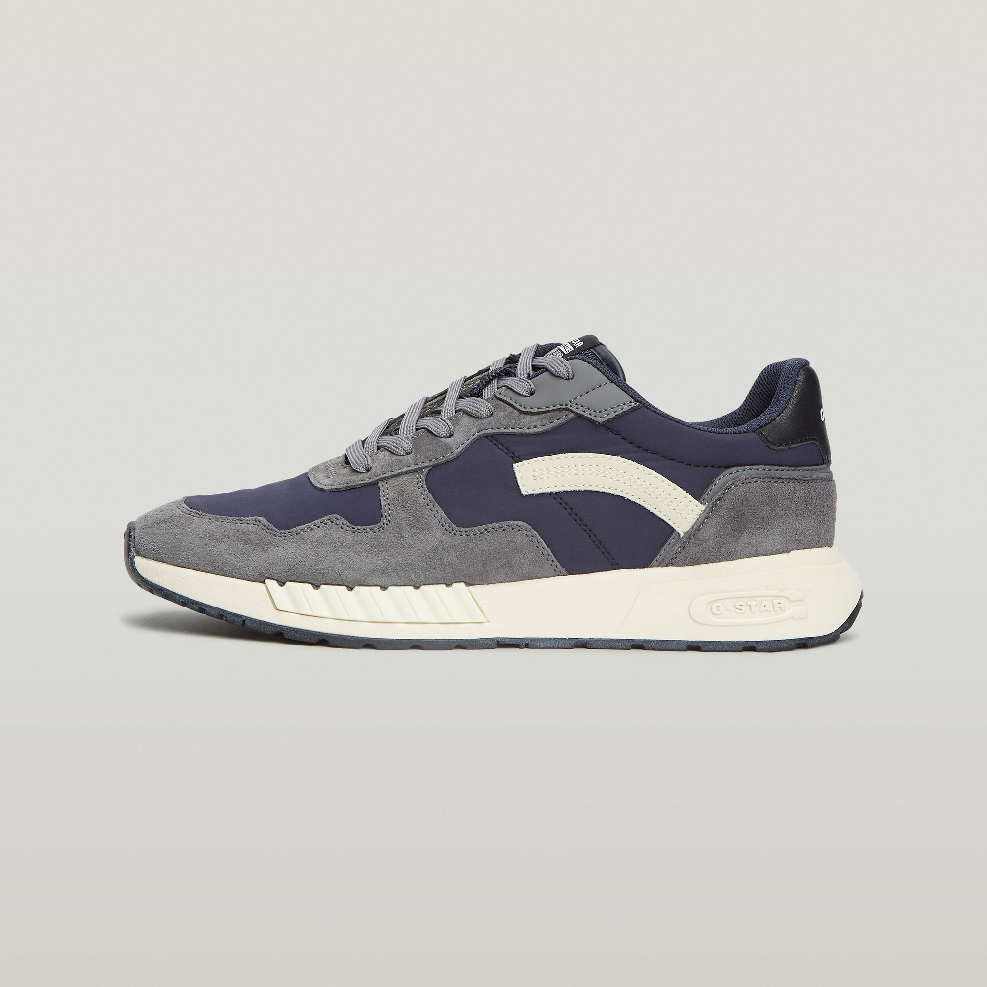

Aver Contrast Sneakers - Multi color - Men