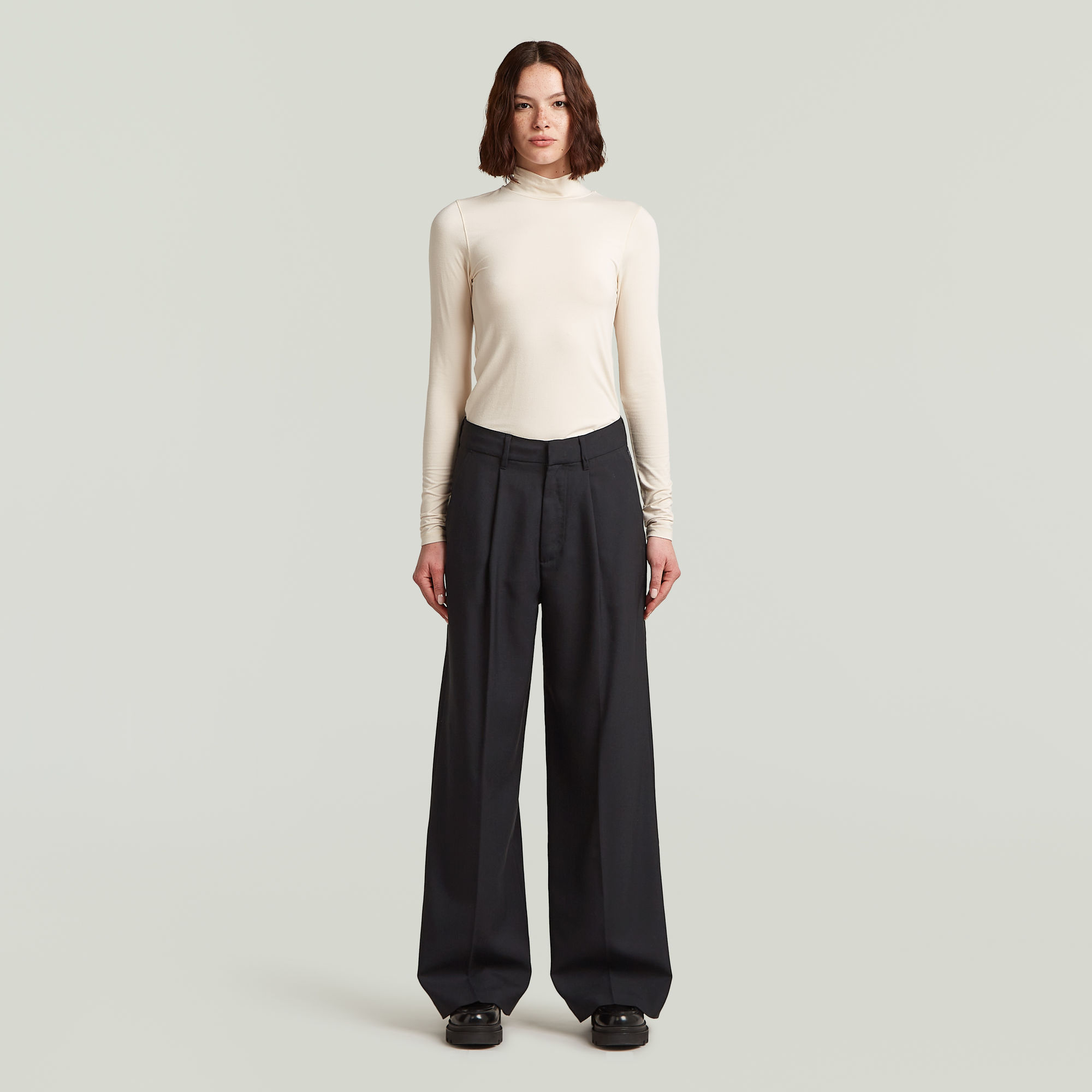 Thumbnail - Fluid Wide Leg Hose - Schwarz - Damen