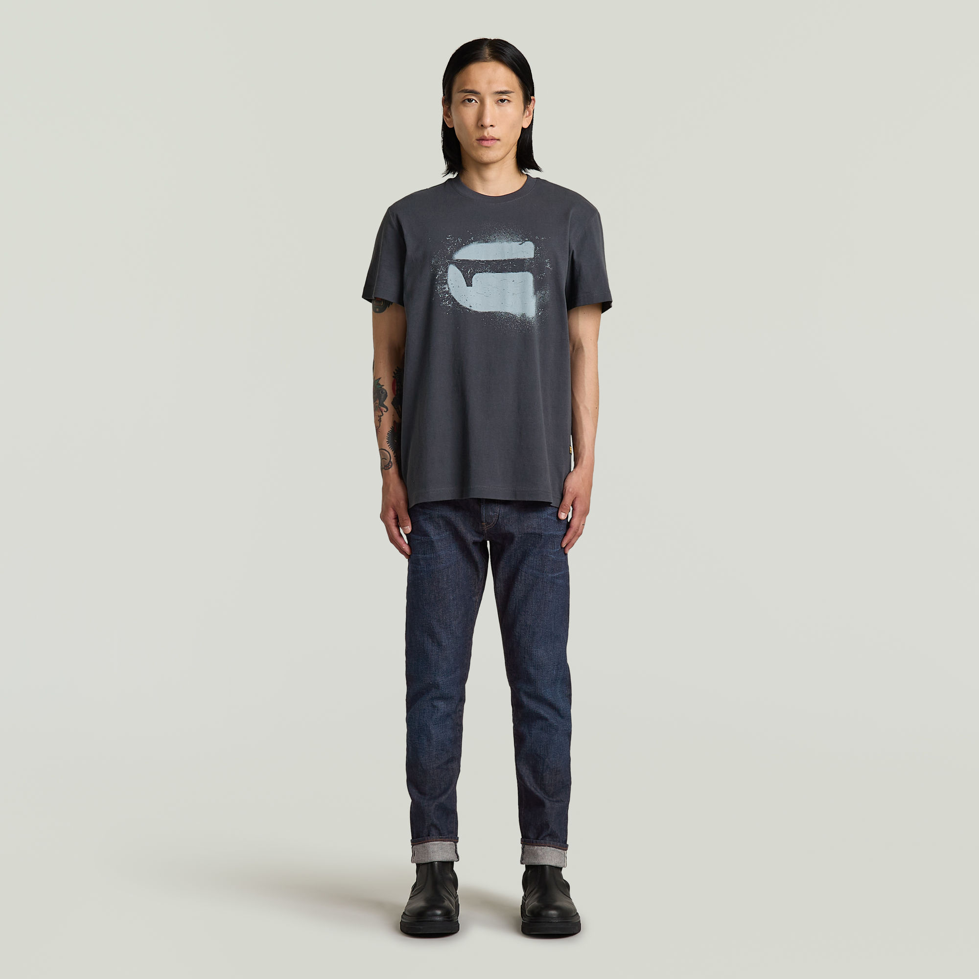 Thumbnail - Spray G Logo T-Shirt - Dunkelblau - Herren