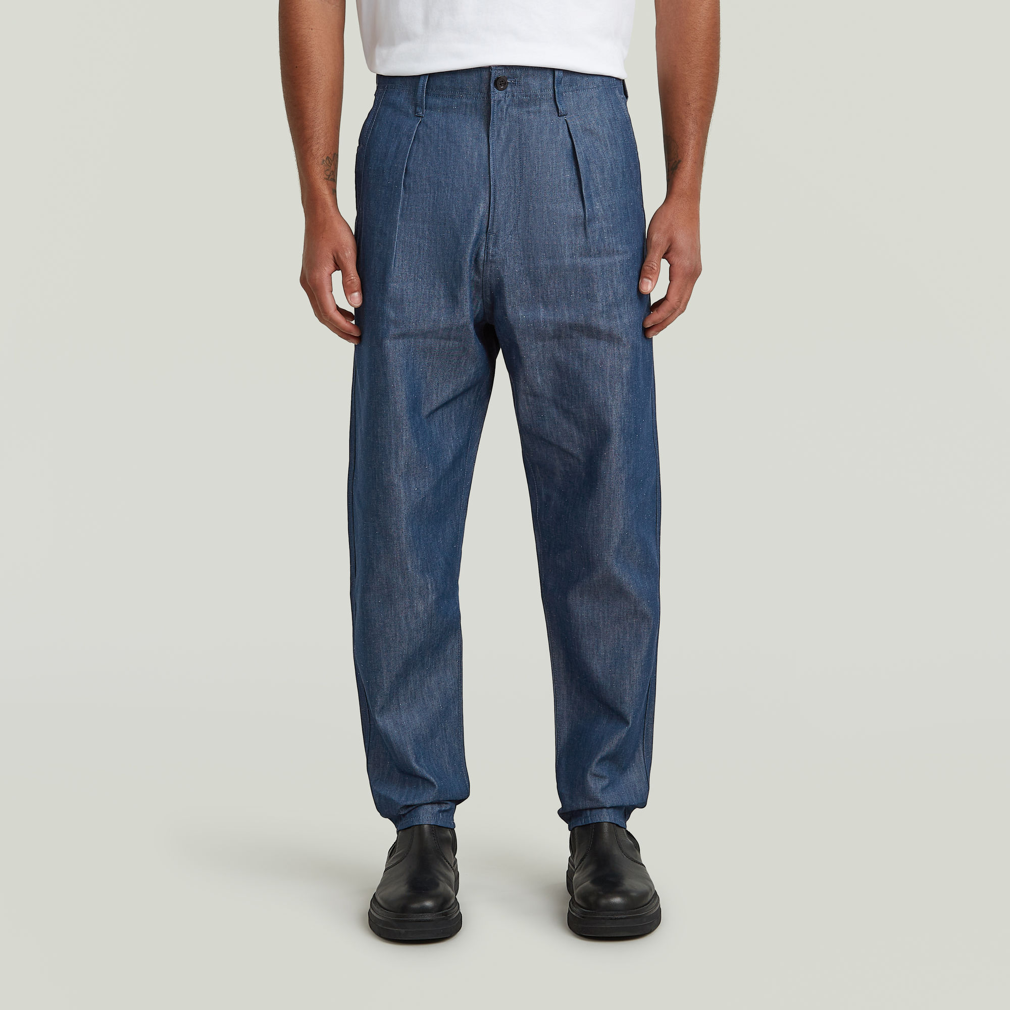 Pleated Chino Relaxed Tapered Jeans - Dunkelblau - Herren