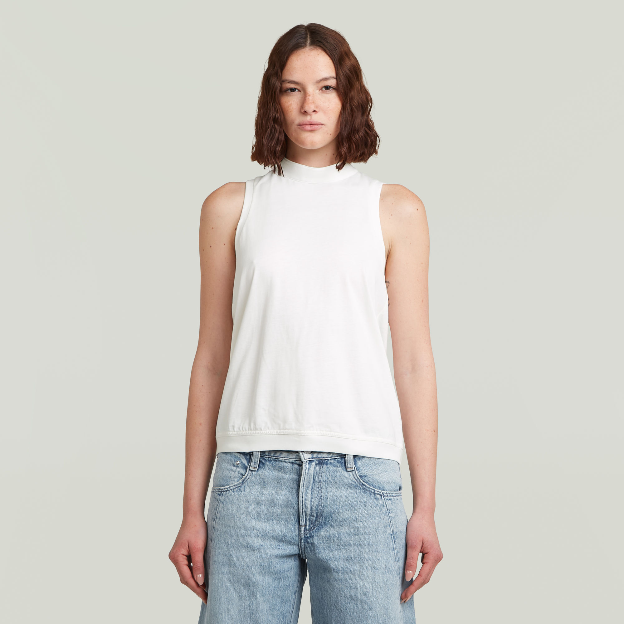 

Open Back Knit Tanktop - White - Women